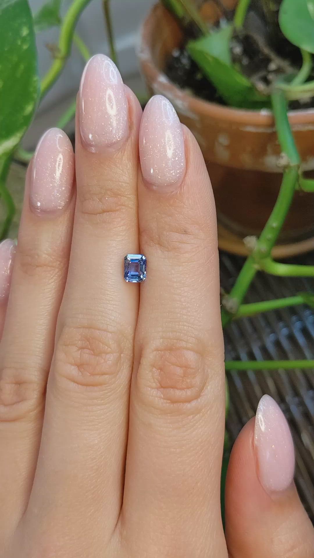 1.06 Ct. Bi Color / Parti Sapphire from Ceylon (Sri Lanka) Size Video
