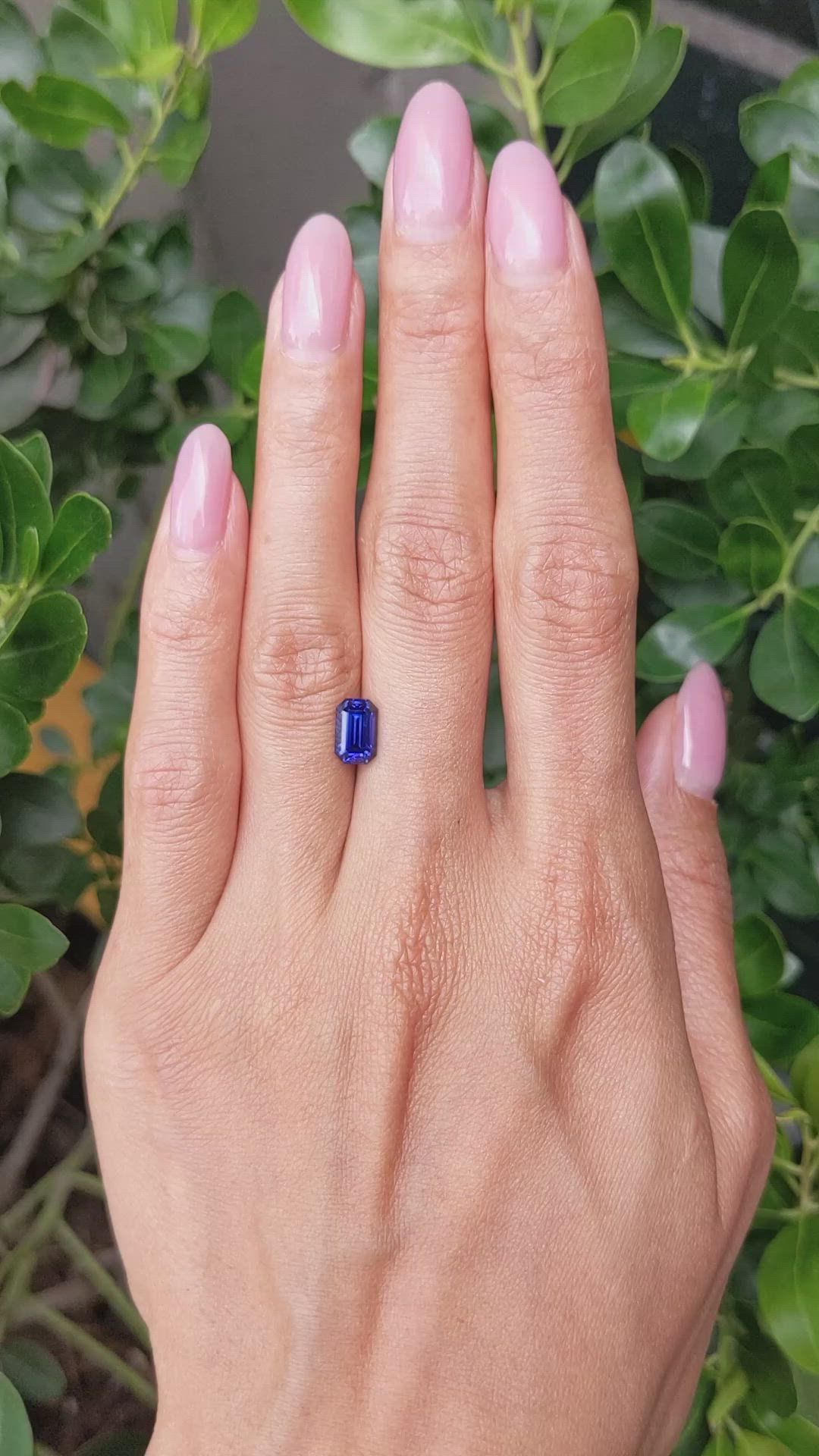 1.80 Ct. Blue Sapphire from Ceylon (Sri Lanka) Size Video