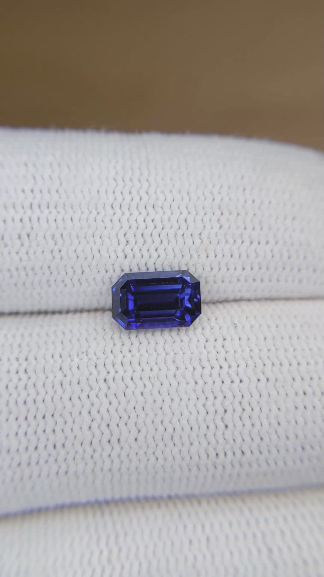 1.80 Ct. Blue Sapphire from Ceylon (Sri Lanka) Size Video