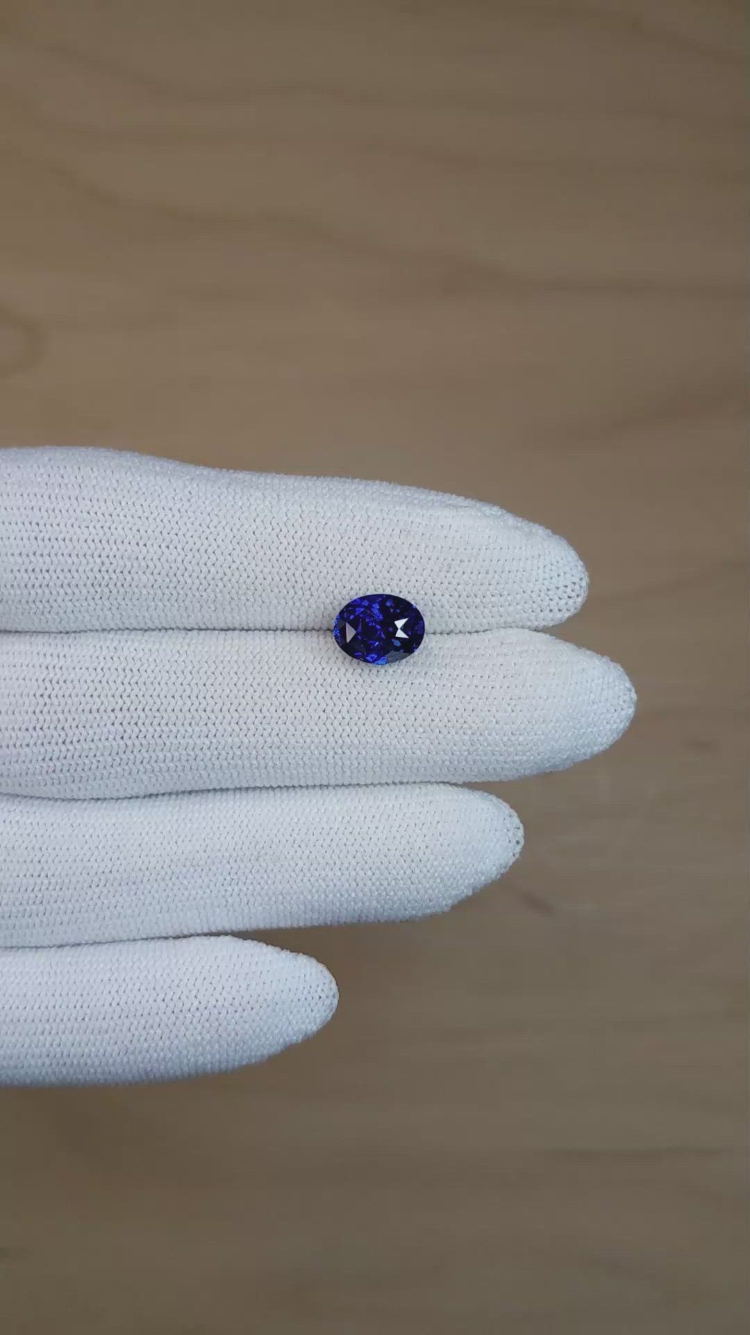 3.04 Ct. Blue Sapphire from Ceylon (Sri Lanka) Size Video
