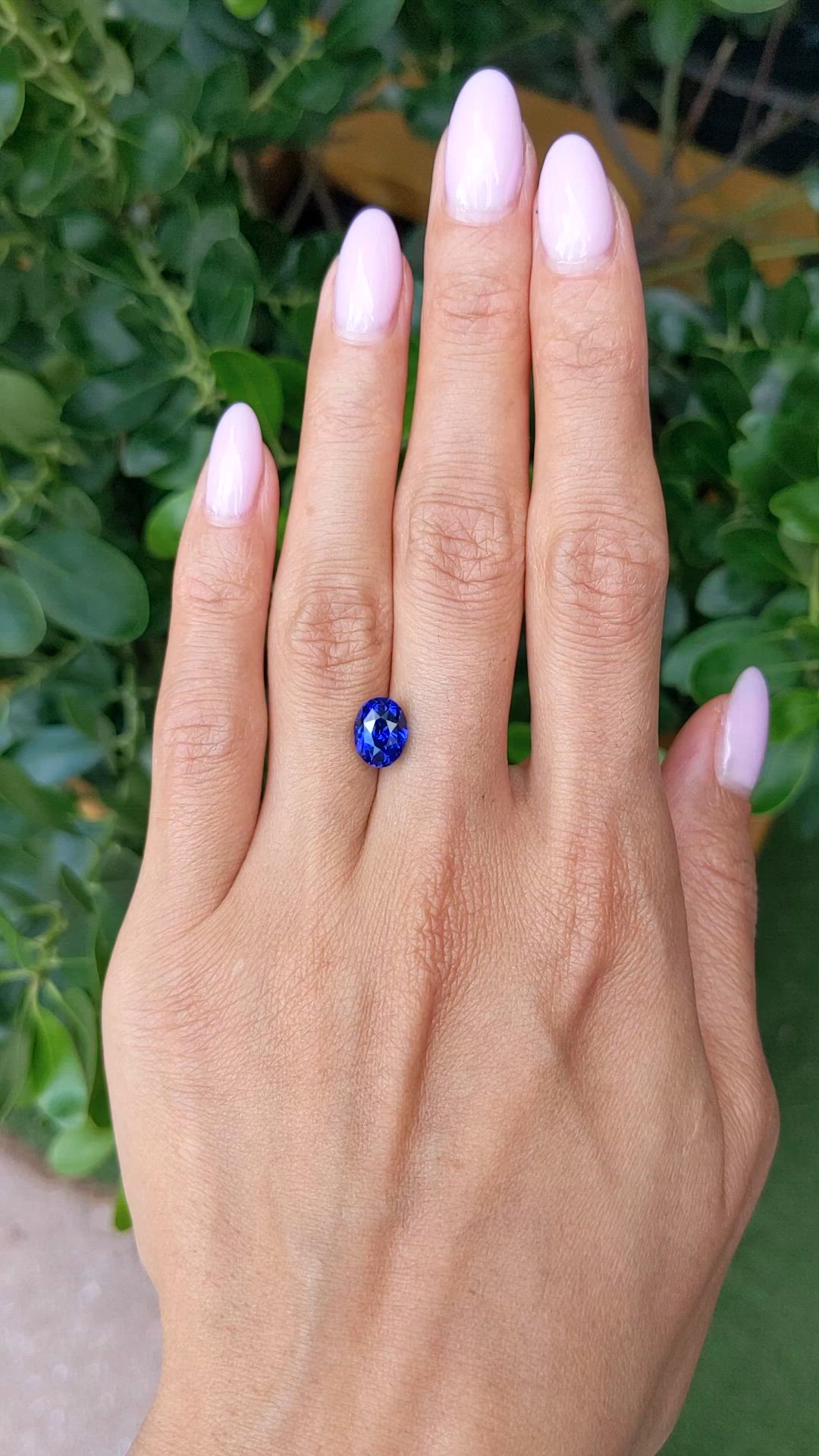 3.04 Ct. Blue Sapphire from Ceylon (Sri Lanka) Size Video