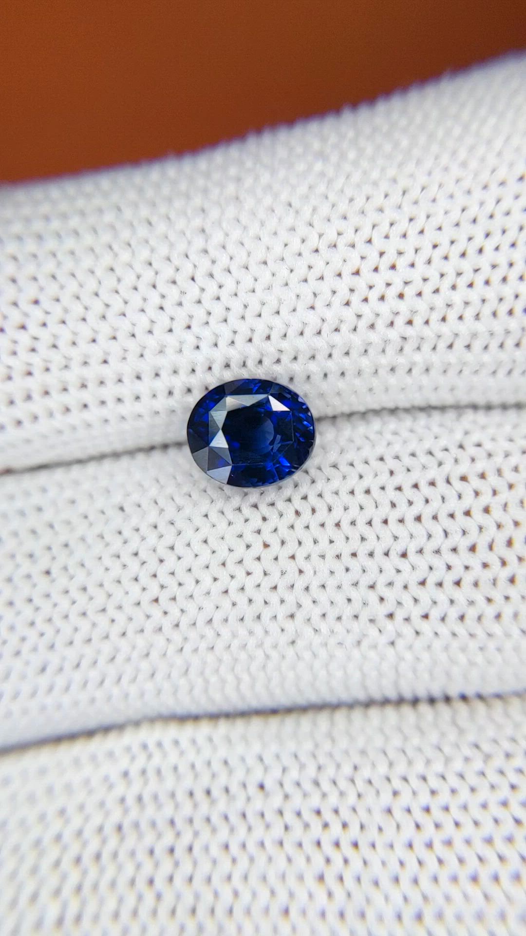 2.01 Ct. Blue Sapphire from Ceylon (Sri Lanka) Size Video