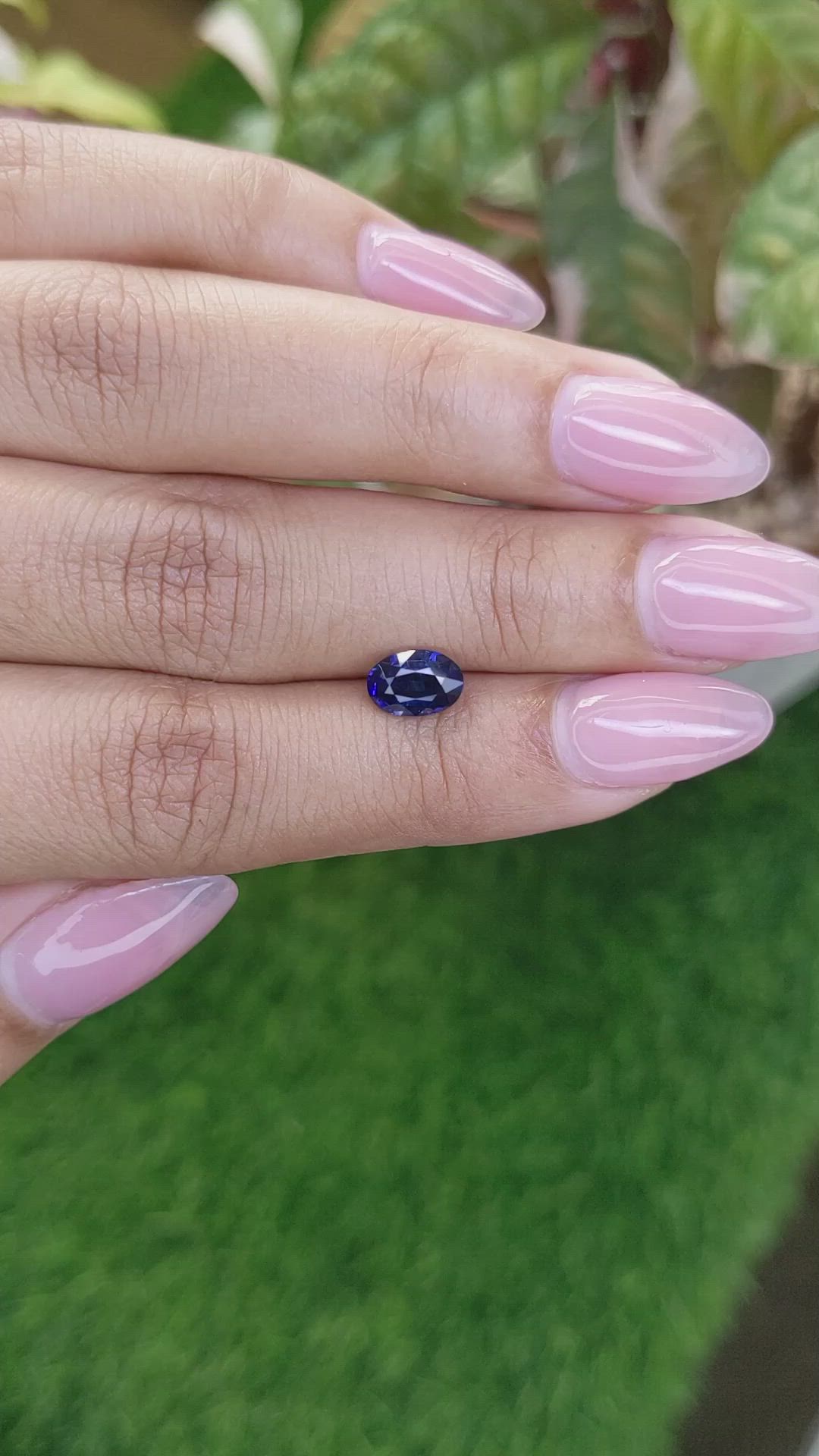 1.32 Ct. Blue Sapphire from Ceylon (Sri Lanka) Size Video
