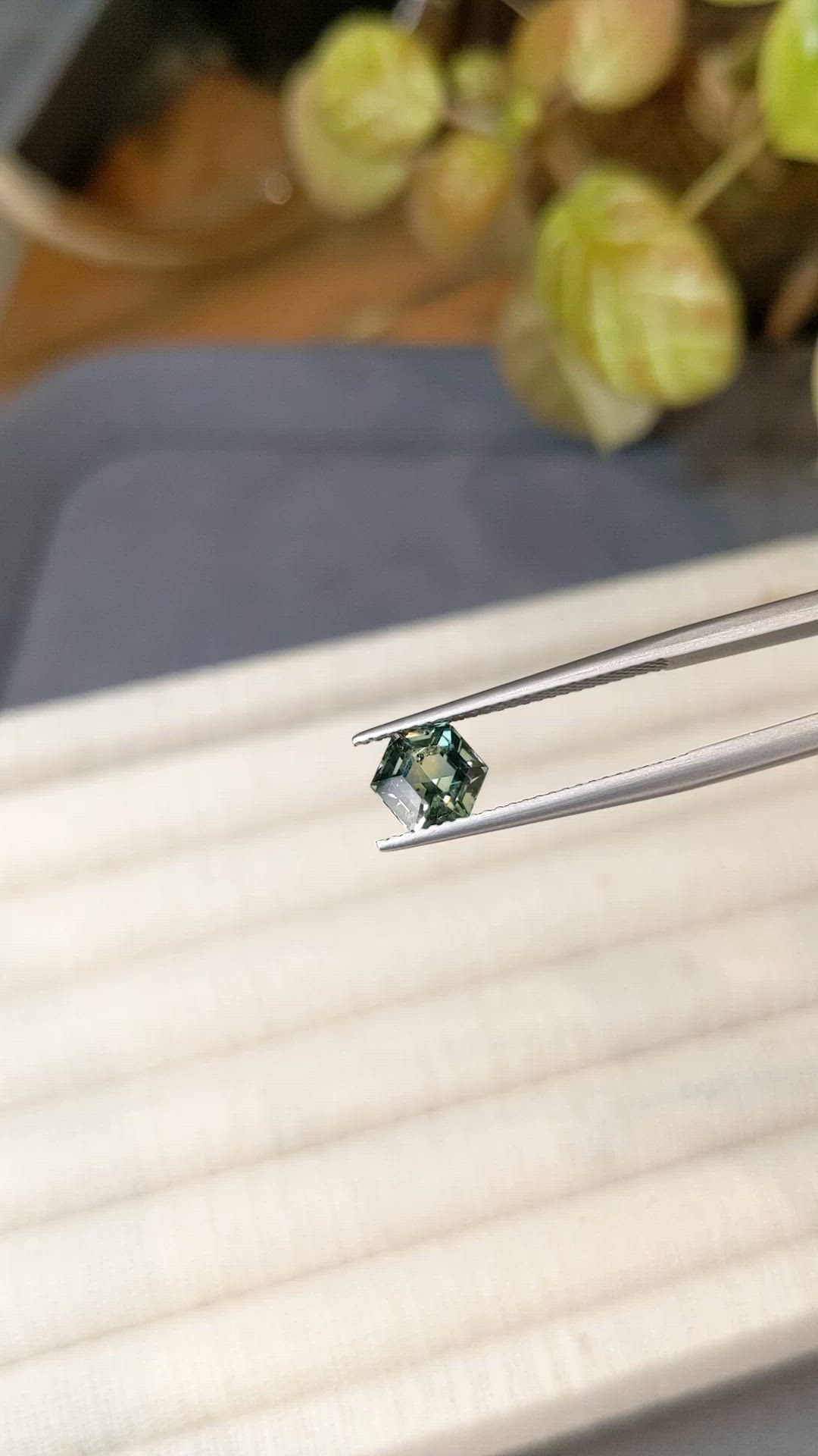 1.71 Ct. Green Sapphire from Ceylon (Sri Lanka) Size Video