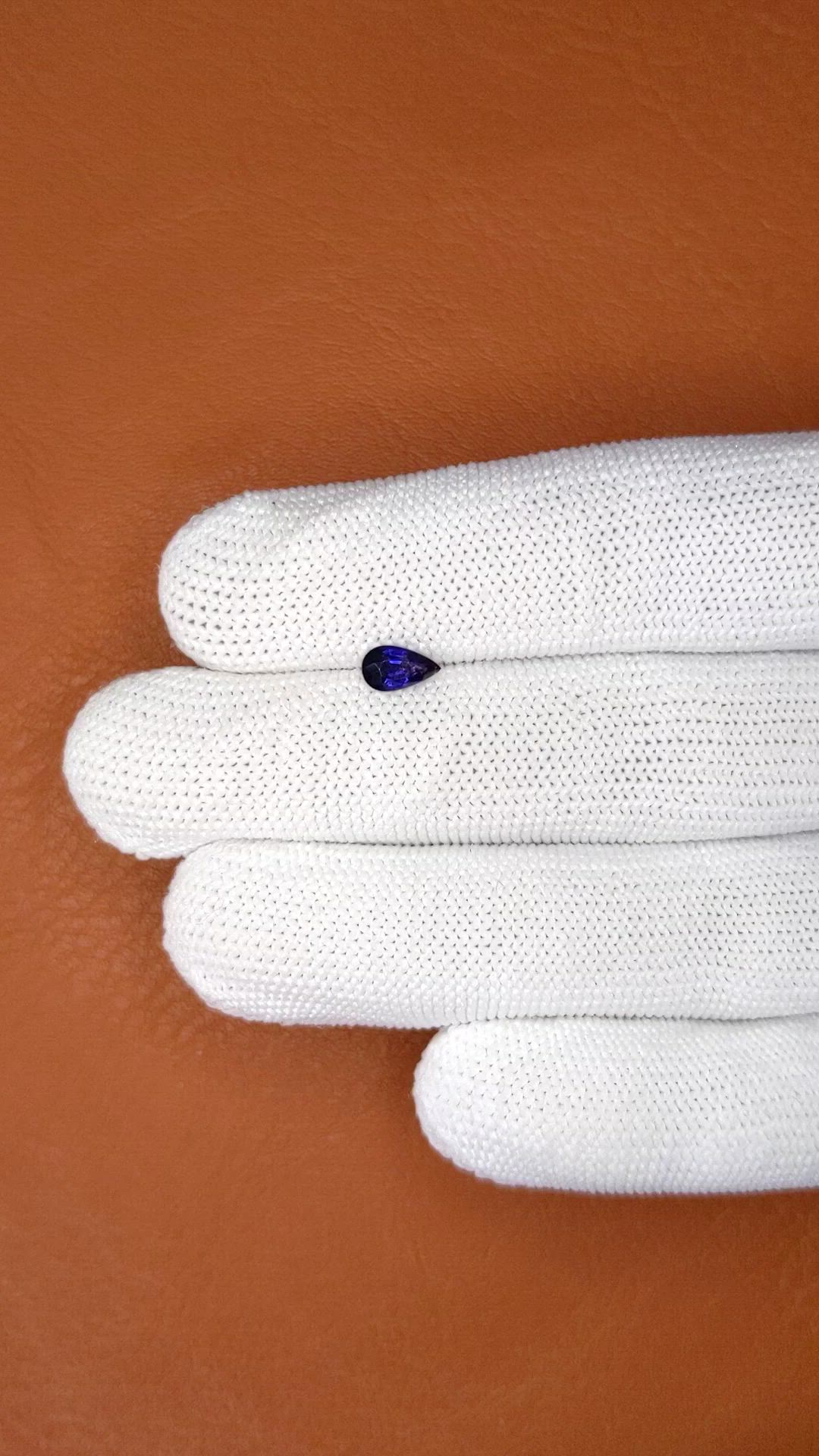 0.54 Ct. Purplish Blue Sapphire from Ceylon (Sri Lanka) Size Video