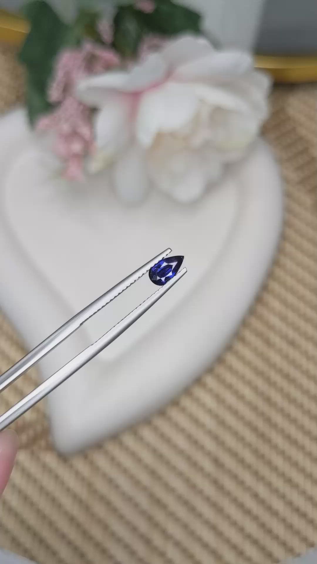 0.54 Ct. Purplish Blue Sapphire from Ceylon (Sri Lanka) Size Video