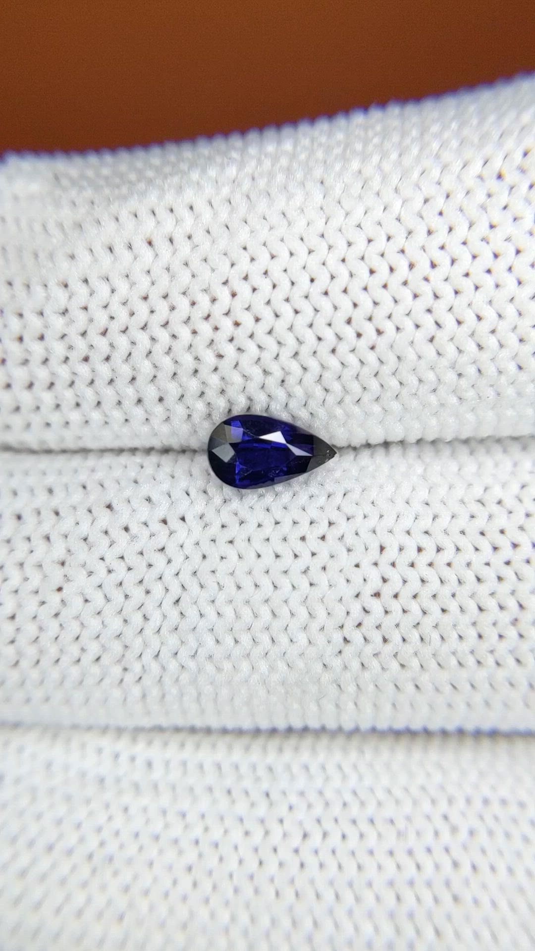 0.54 Ct. Purplish Blue Sapphire from Ceylon (Sri Lanka) Size Video