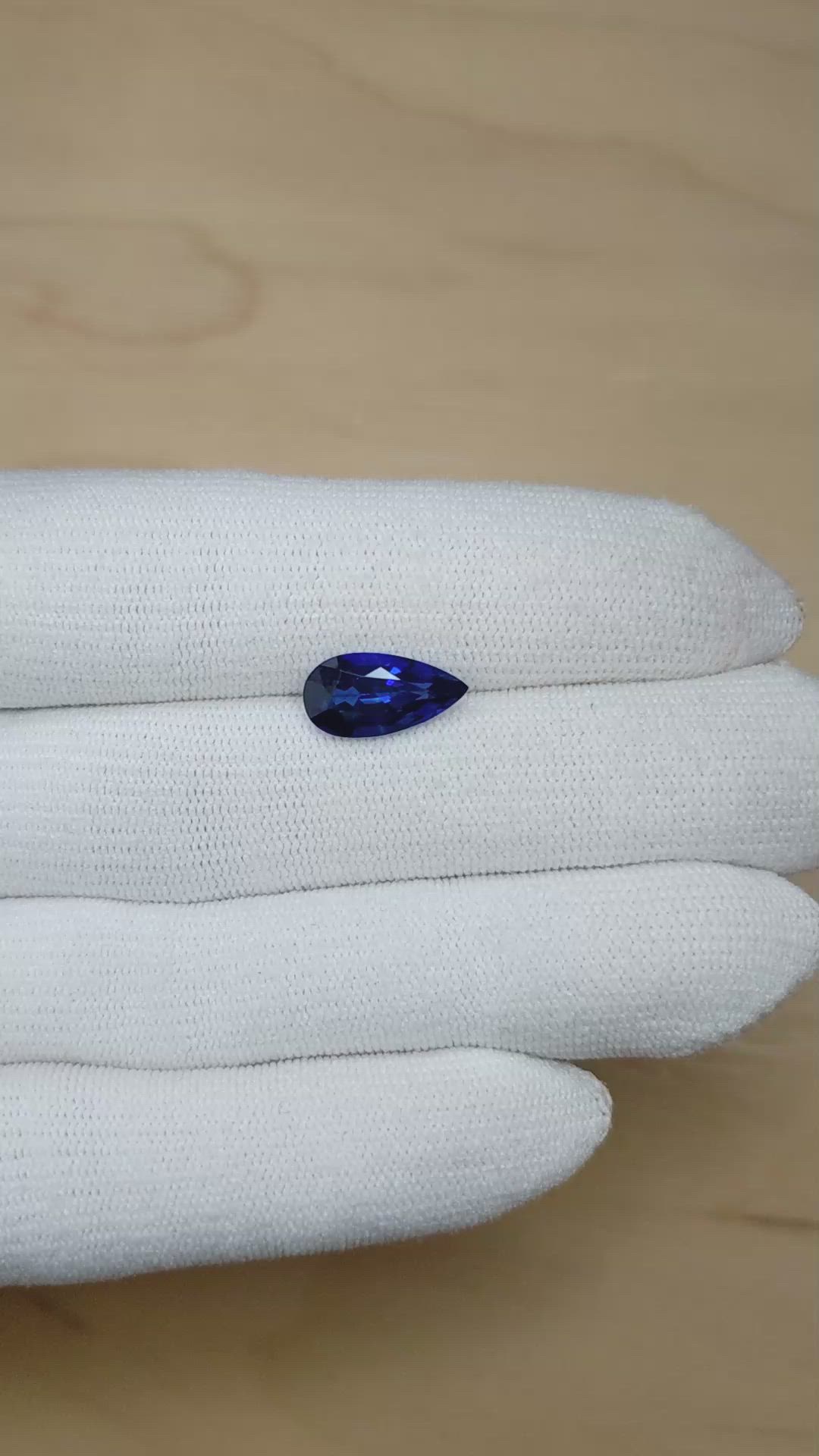 3.71 Ct. Blue Sapphire from Ceylon (Sri Lanka) Size Video