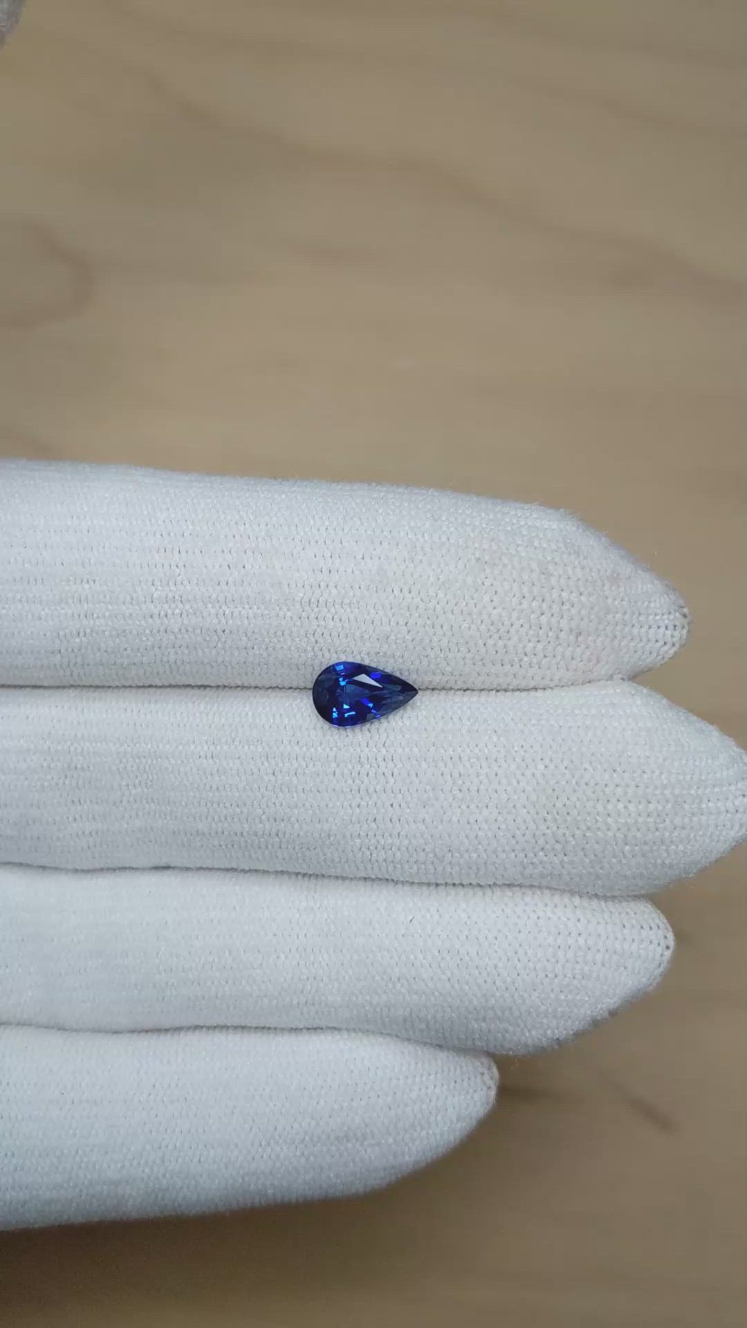 1.37 Ct. Blue Sapphire from Ceylon (Sri Lanka) Size Video