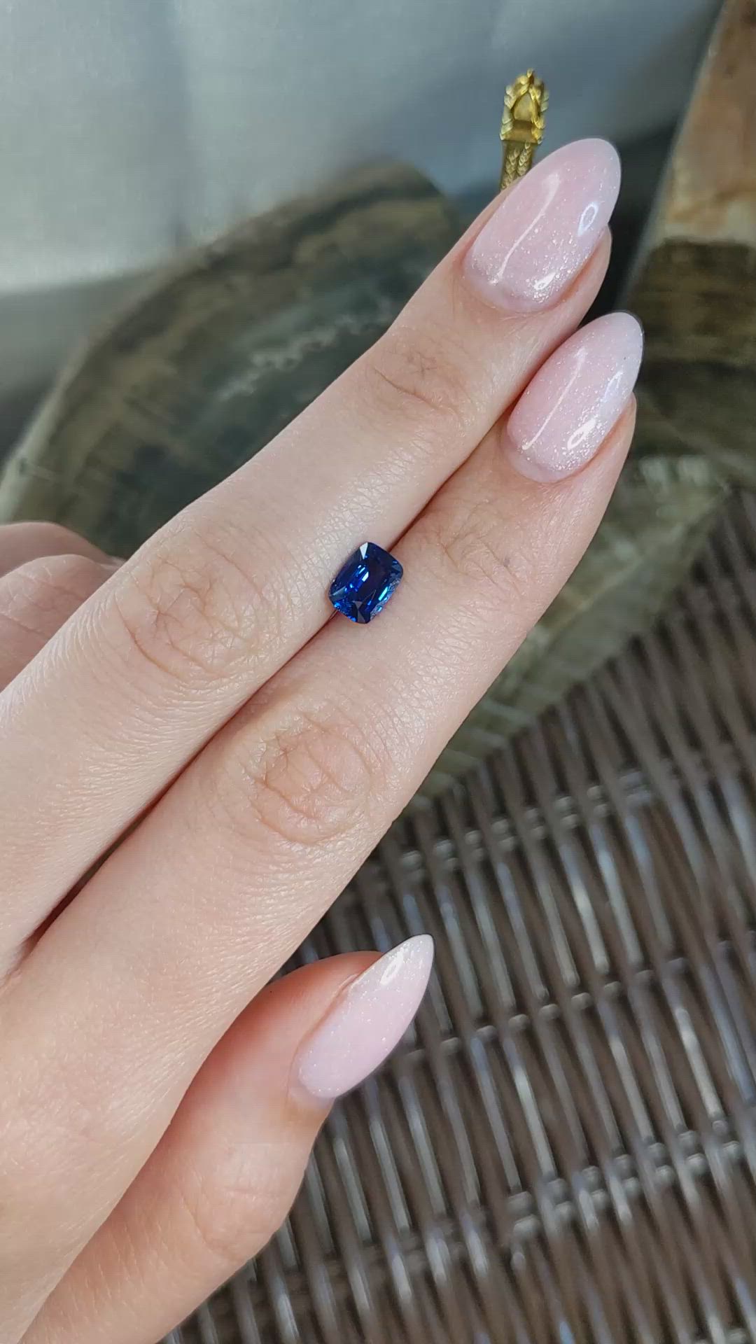 1.47 Ct. Blue Sapphire from Ceylon (Sri Lanka) Size Video