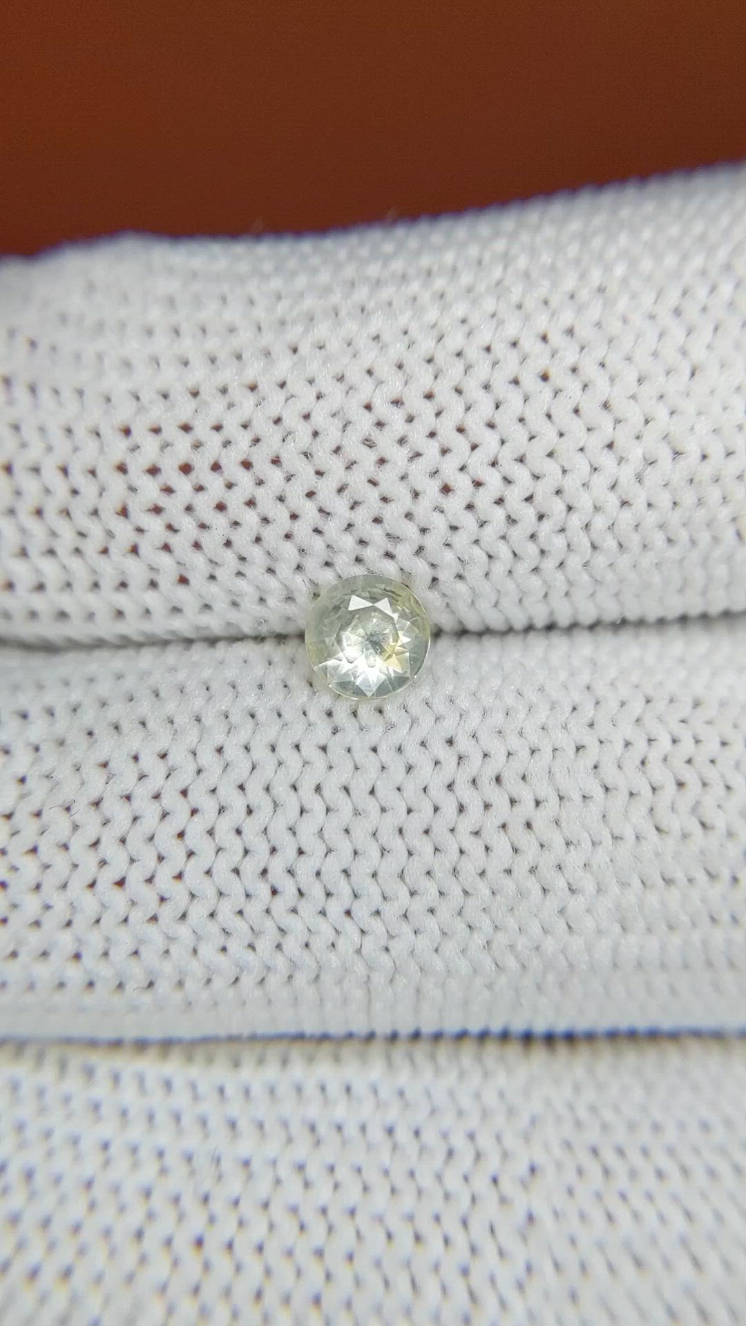 0.42 Ct. Yellow Sapphire from Ceylon (Sri Lanka) Size Video