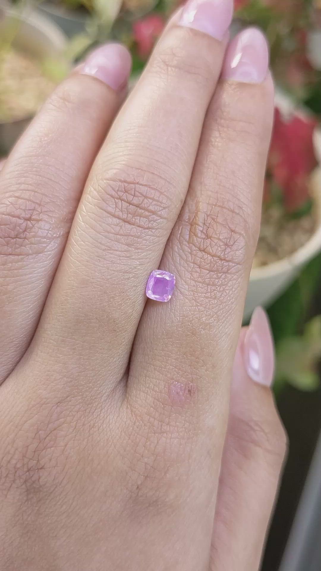 0.66 Ct. Pinkish Purple Sapphire from Ceylon (Sri Lanka) Size Video