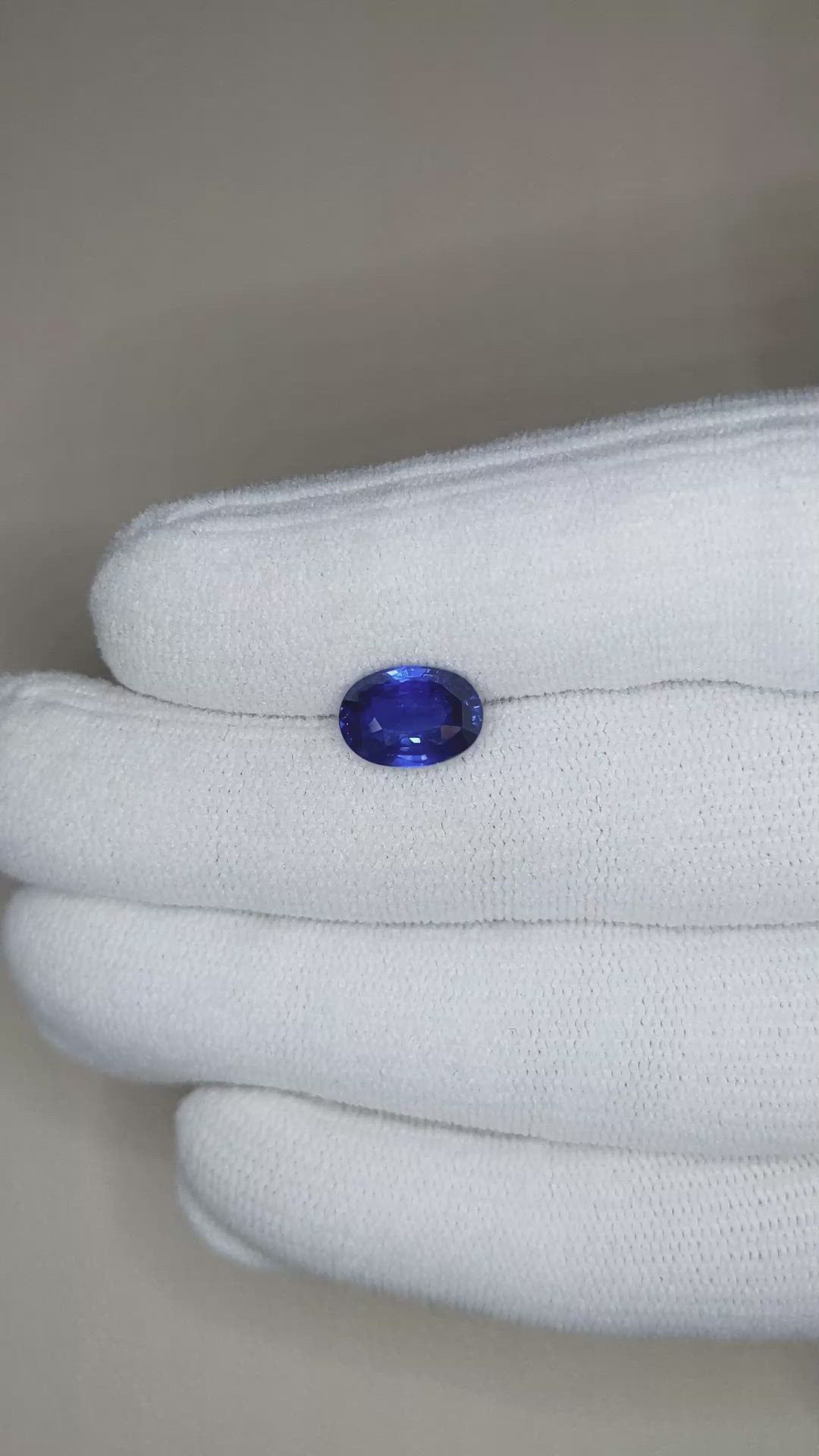 3.21 Ct. Blue Sapphire from Ceylon (Sri Lanka) Size Video