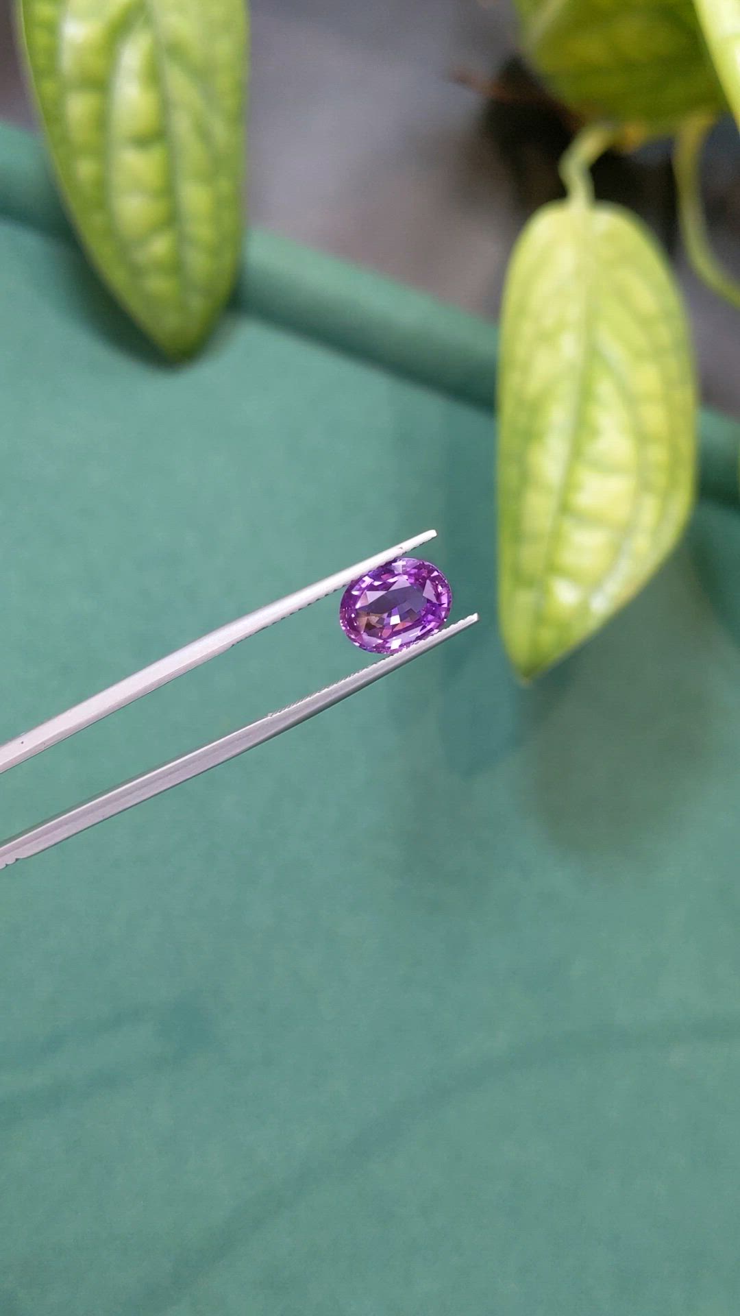 3.01 Ct. Purplish Pink Sapphire from Ceylon (Sri Lanka) Size Video