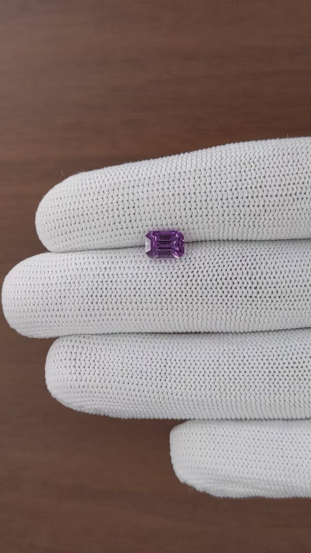 2.04 Ct. Pinkish Purple Sapphire from Ceylon (Sri Lanka) Size Video
