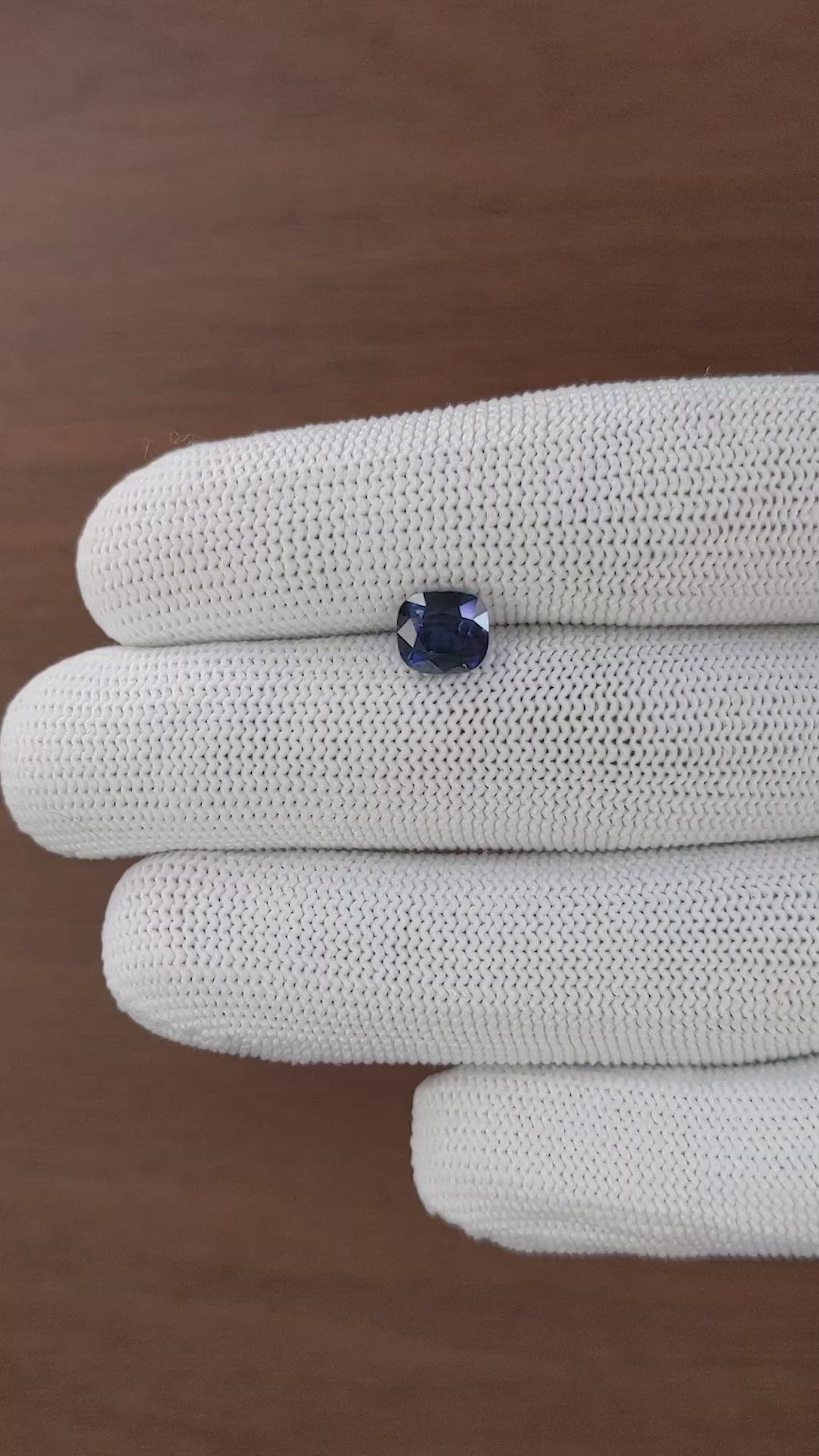 2.35 Ct. Purplish Blue Sapphire from Ceylon (Sri Lanka) Size Video