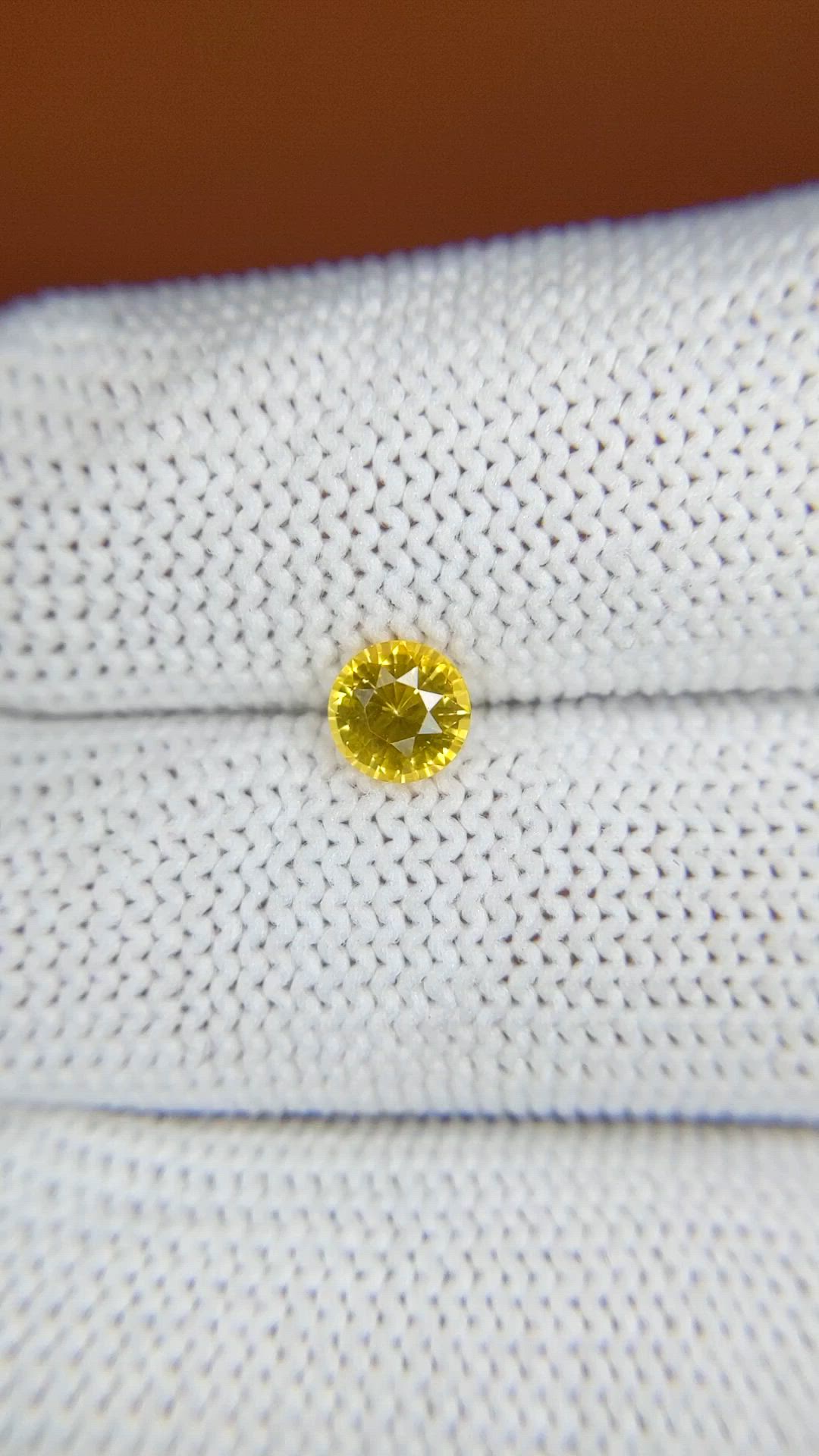 0.68 Ct. Yellow Sapphire from Ceylon (Sri Lanka) Size Video