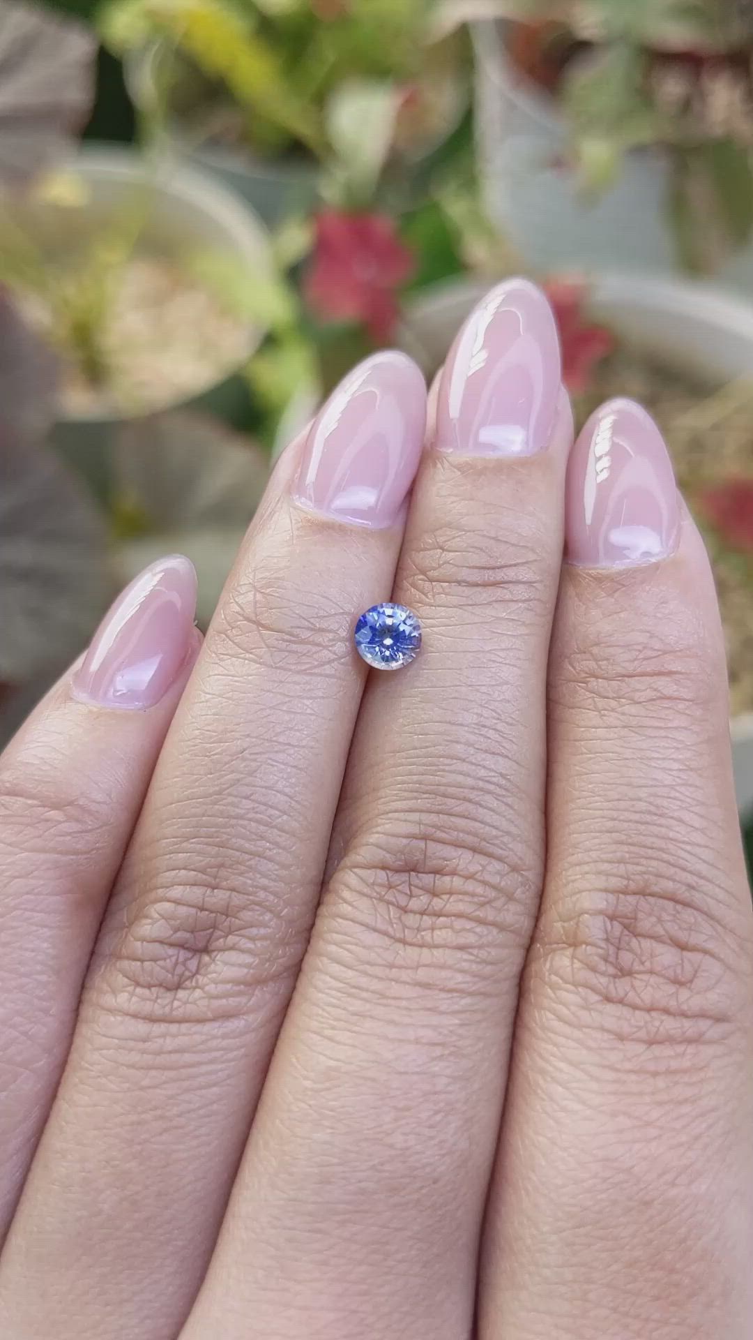 0.75 Ct. Blue Sapphire from Ceylon (Sri Lanka) Size Video