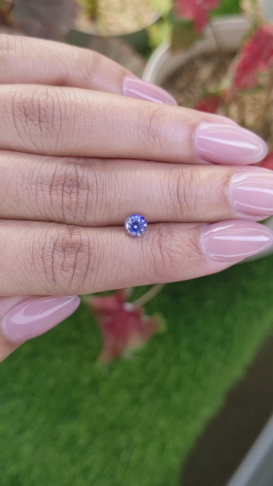 0.75 Ct. Blue Sapphire from Ceylon (Sri Lanka) Size Video