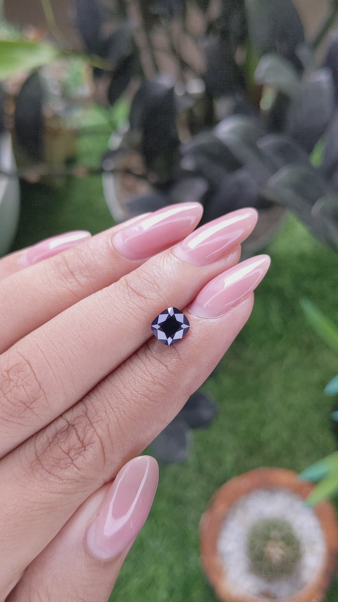 1.53 Ct. Blue Sapphire from Ceylon (Sri Lanka) Size Video