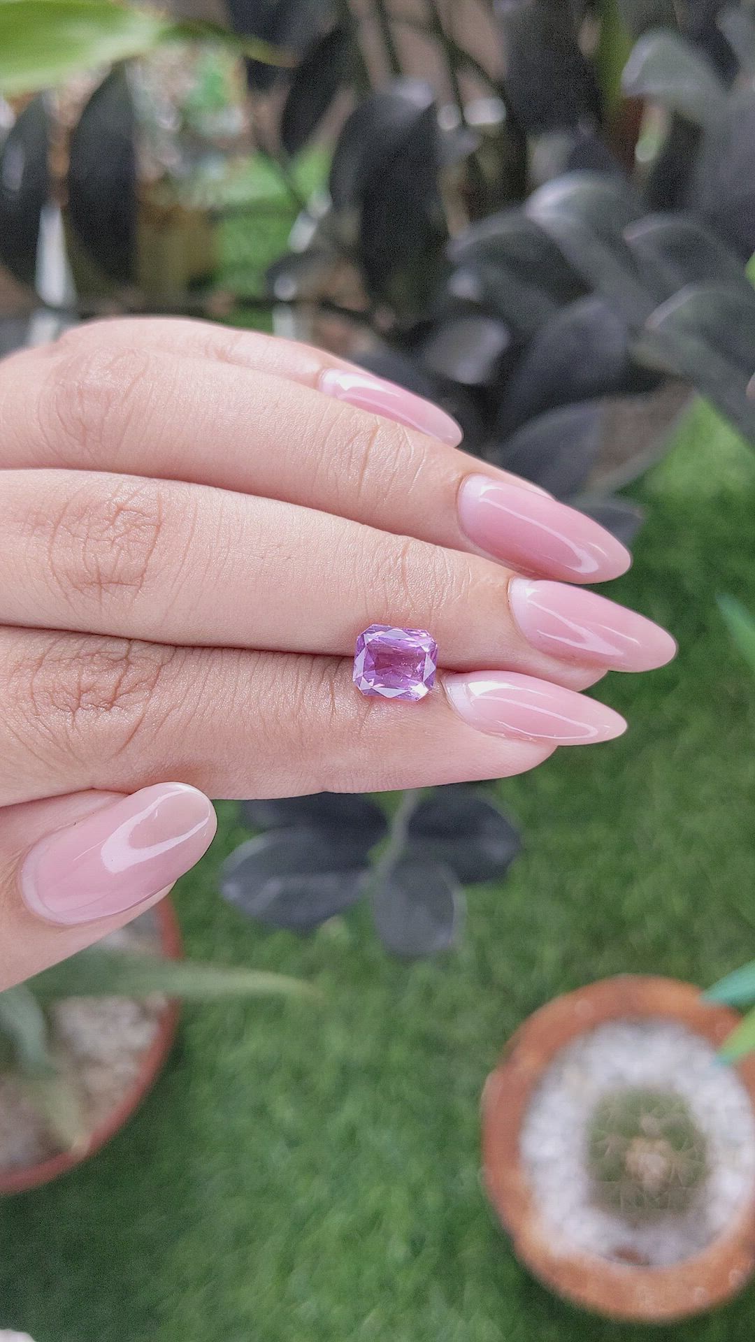 2.05 Ct. Purplish Pink Sapphire from Ceylon (Sri Lanka) Size Video