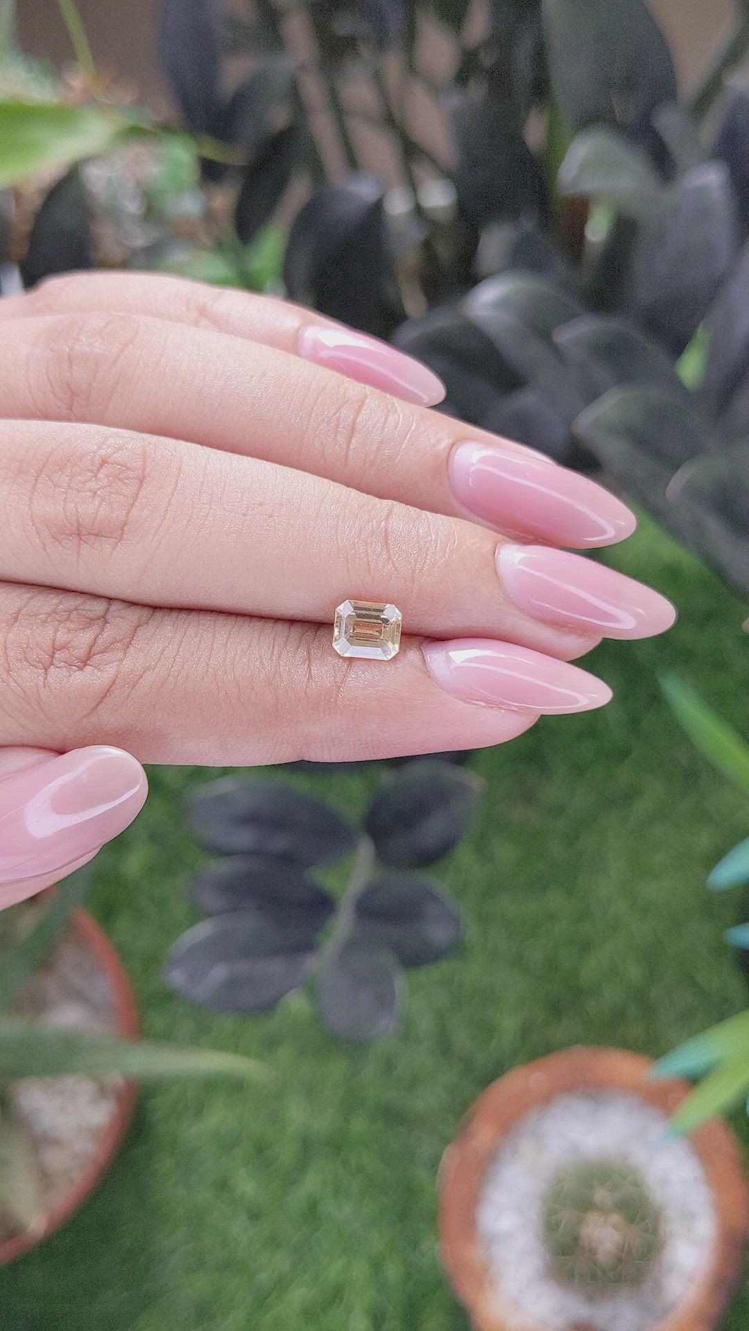 1.09 Ct. Peach Sapphire from Ceylon (Sri Lanka) Size Video