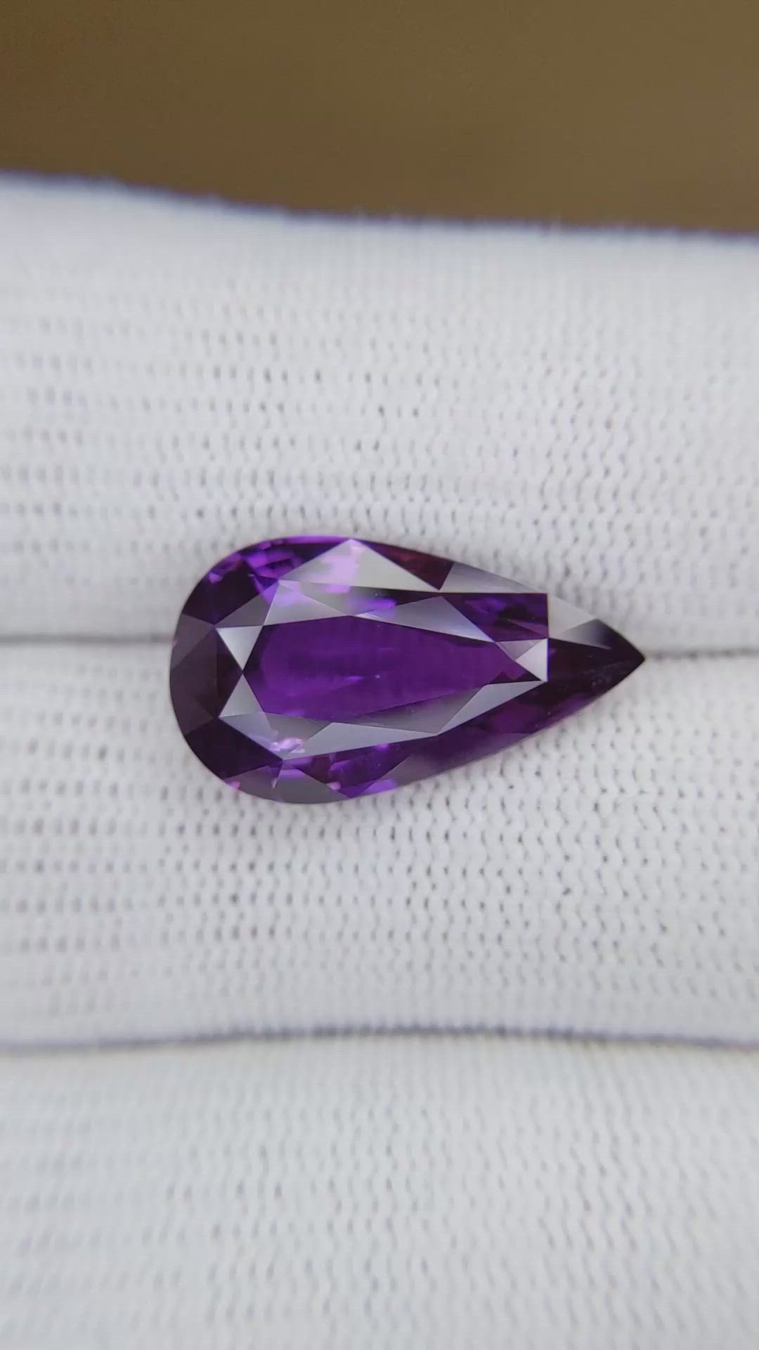 10.07 Ct. Purple Sapphire from Madagascar Size Video