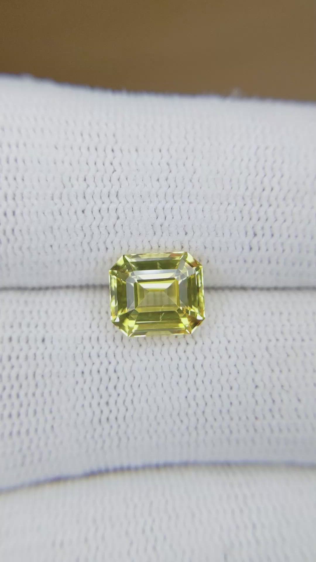 3.00 Ct. Yellow Sapphire from Ceylon (Sri Lanka) Size Video