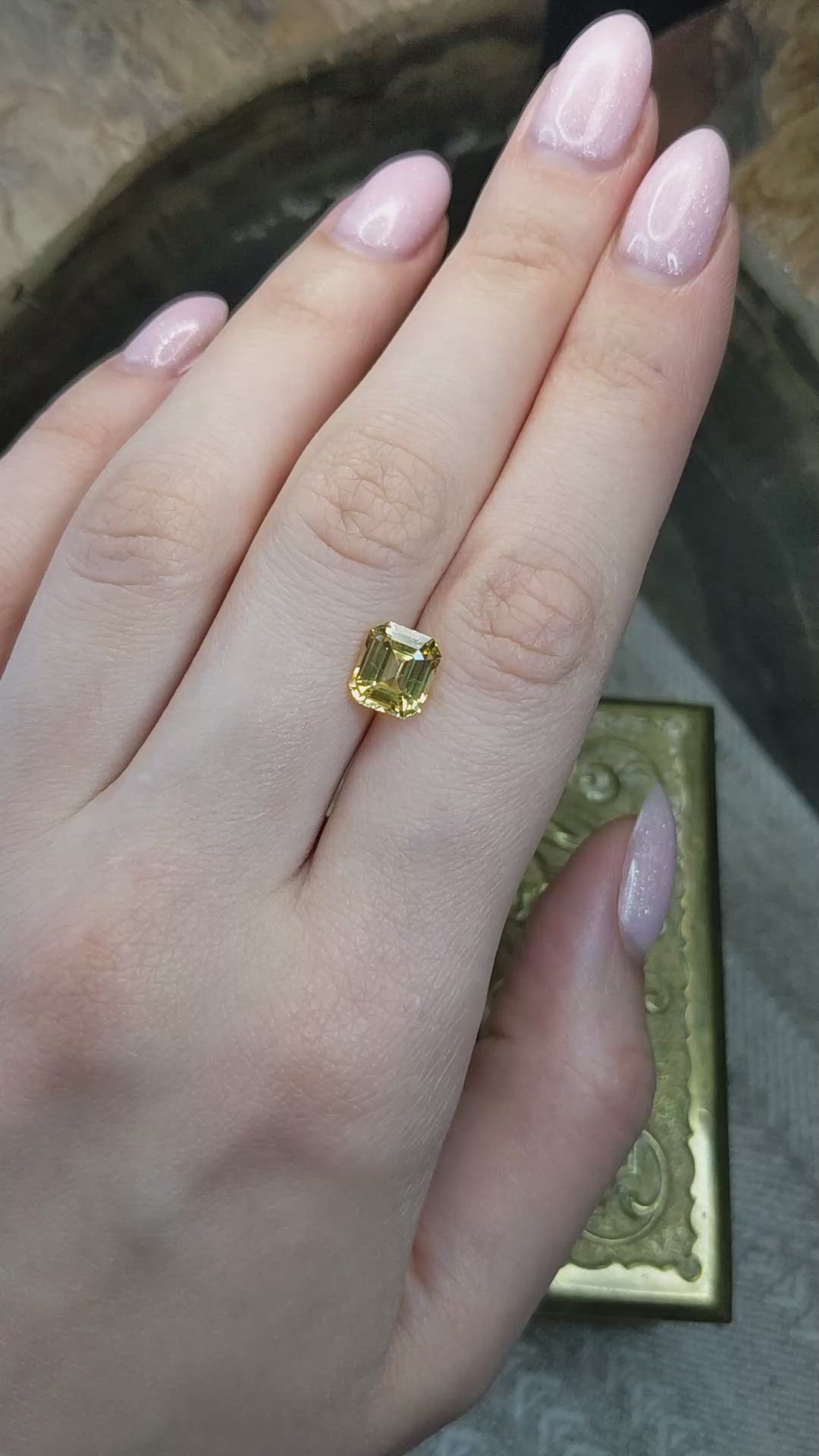 3.00 Ct. Yellow Sapphire from Ceylon (Sri Lanka) Size Video