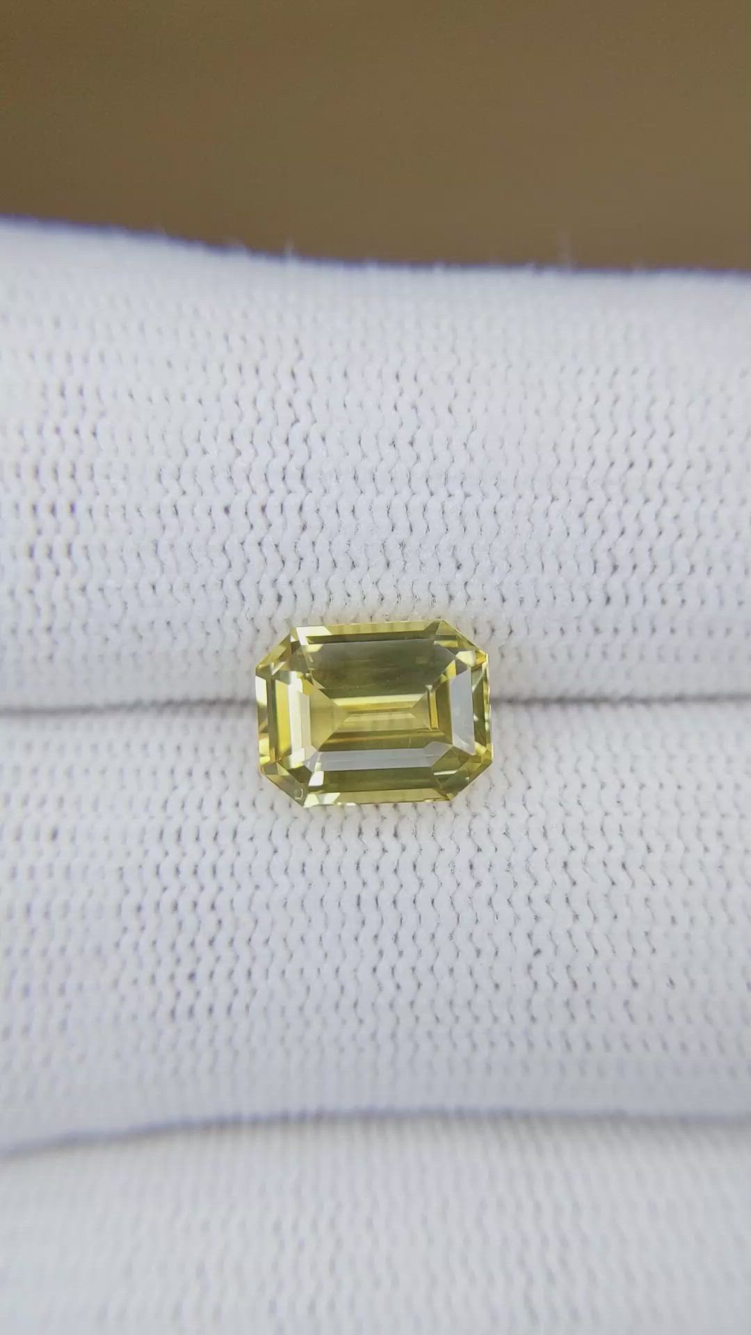 3.60 Ct. Yellow Sapphire from Ceylon (Sri Lanka) Size Video
