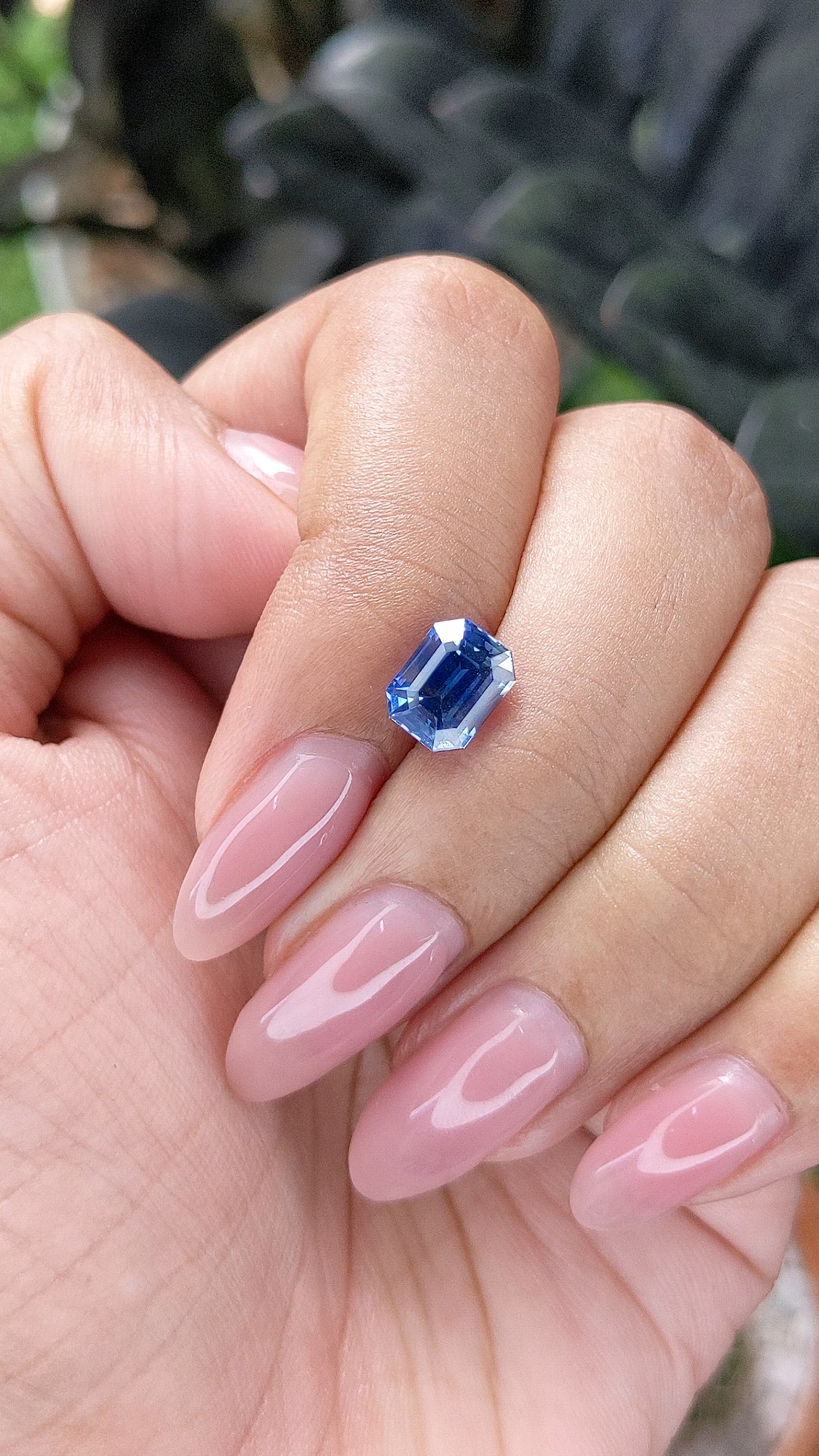 2.09 Ct. Blue Sapphire from Ceylon (Sri Lanka) Size Video