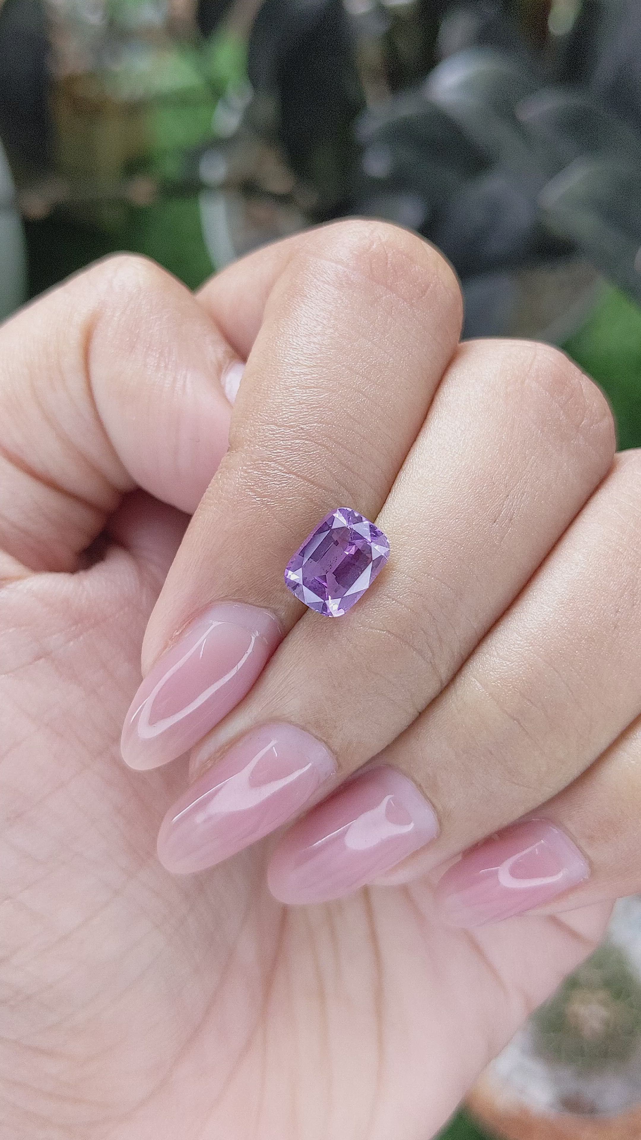 2.09 Ct. Pinkish Purple Sapphire from Ceylon (Sri Lanka) Size Video