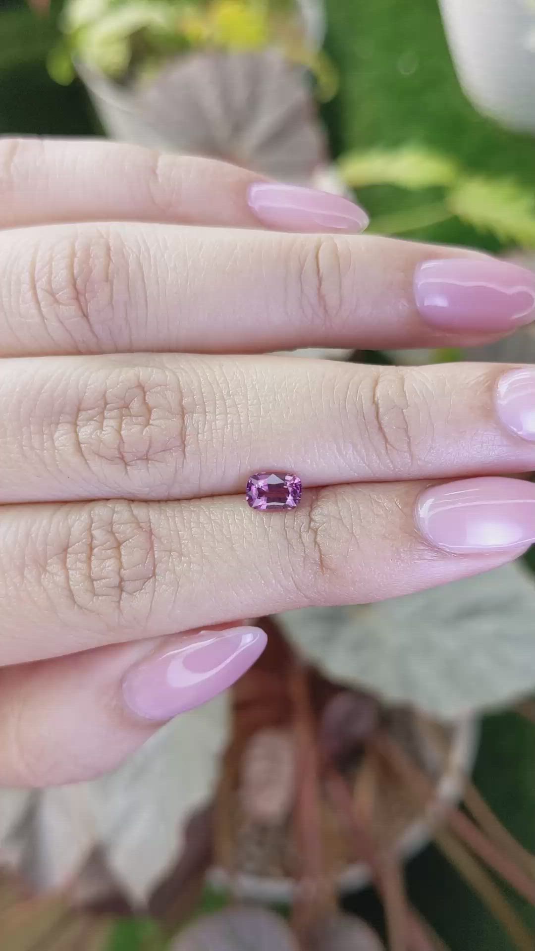 0.69 Ct. Pinkish Purple Sapphire from Ceylon (Sri Lanka) Size Video