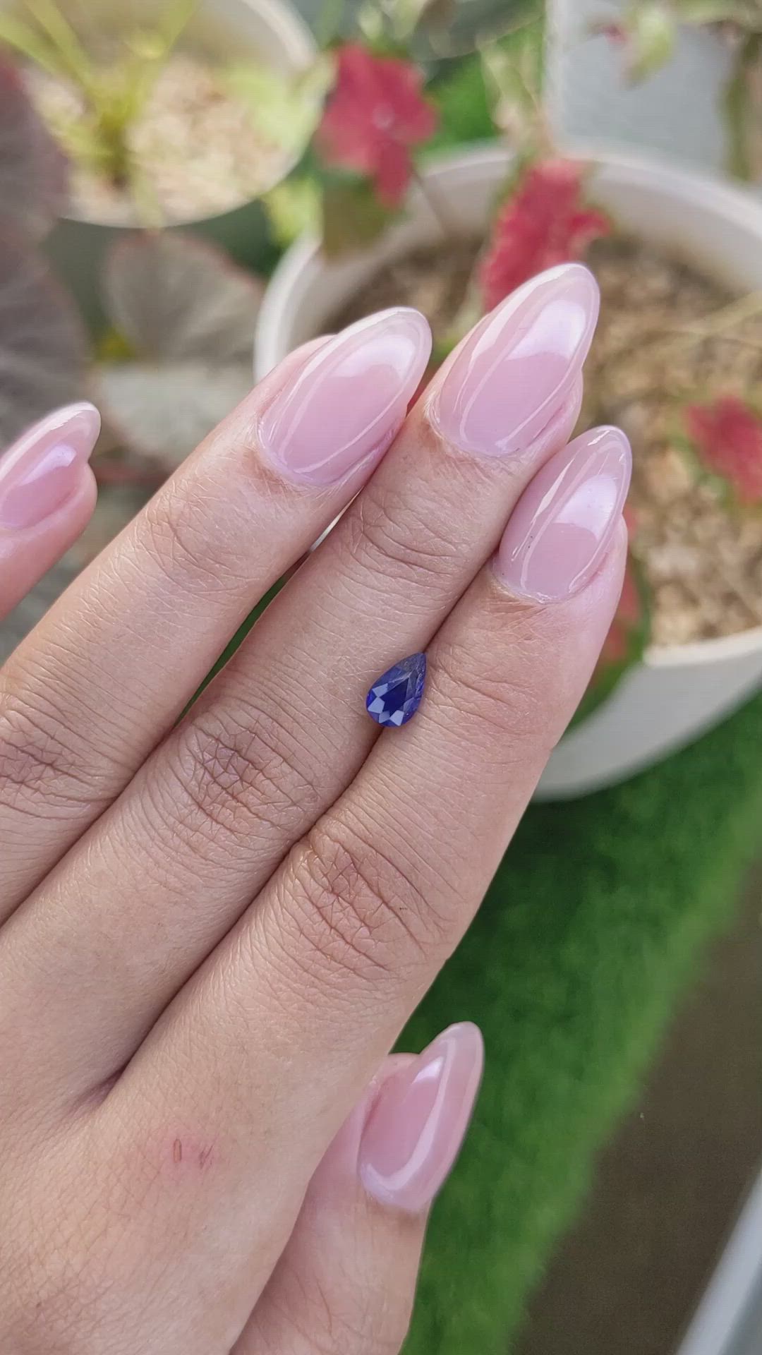 0.99 Ct. Blue Sapphire from Ceylon (Sri Lanka) Size Video