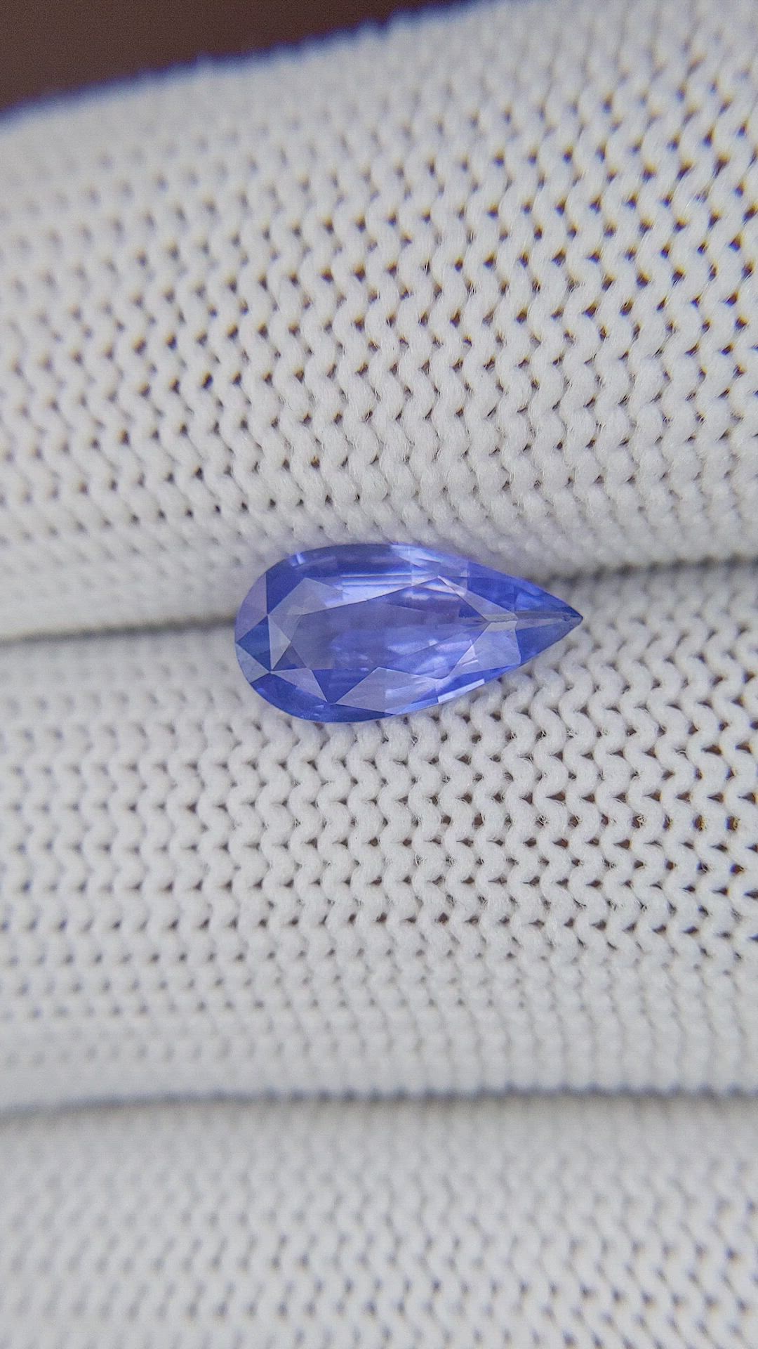 1.42 Ct. Blue Sapphire from Ceylon (Sri Lanka) Size Video
