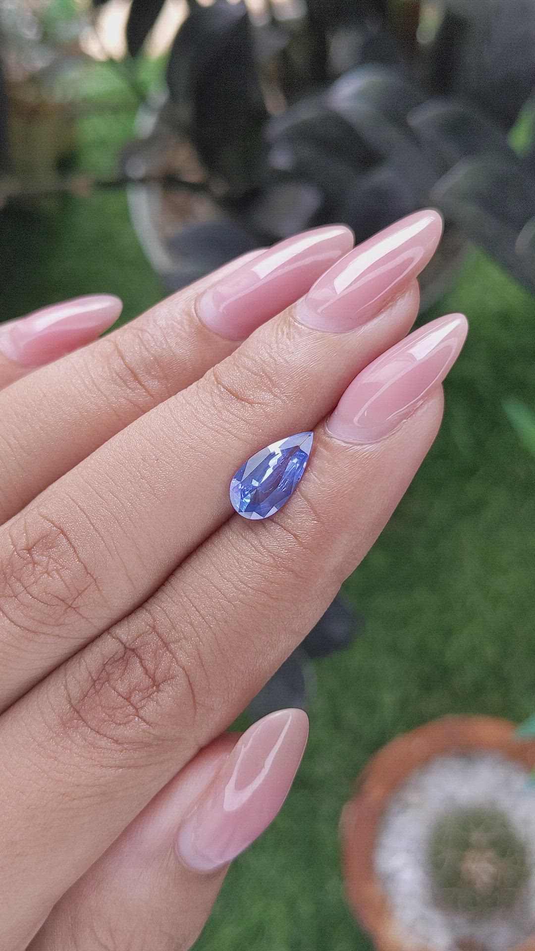 1.42 Ct. Blue Sapphire from Ceylon (Sri Lanka) Size Video