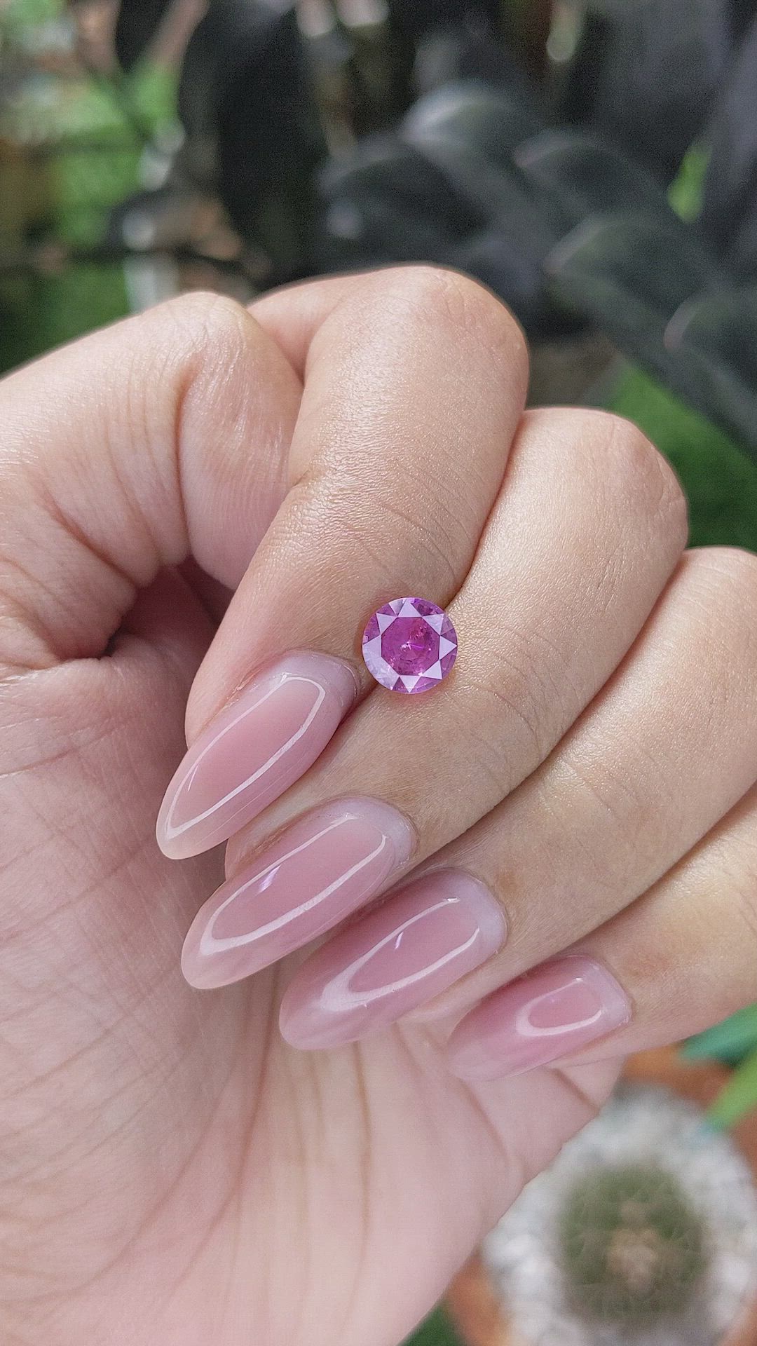1.19 Ct. Pink Sapphire from Ceylon (Sri Lanka) Size Video