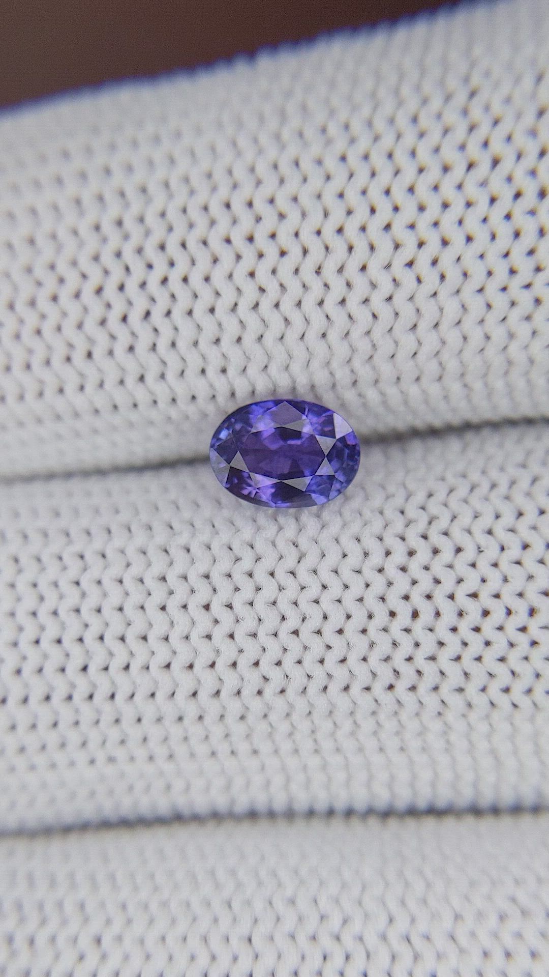 1.00 Ct. Purplish Blue Sapphire from Madagascar Size Video