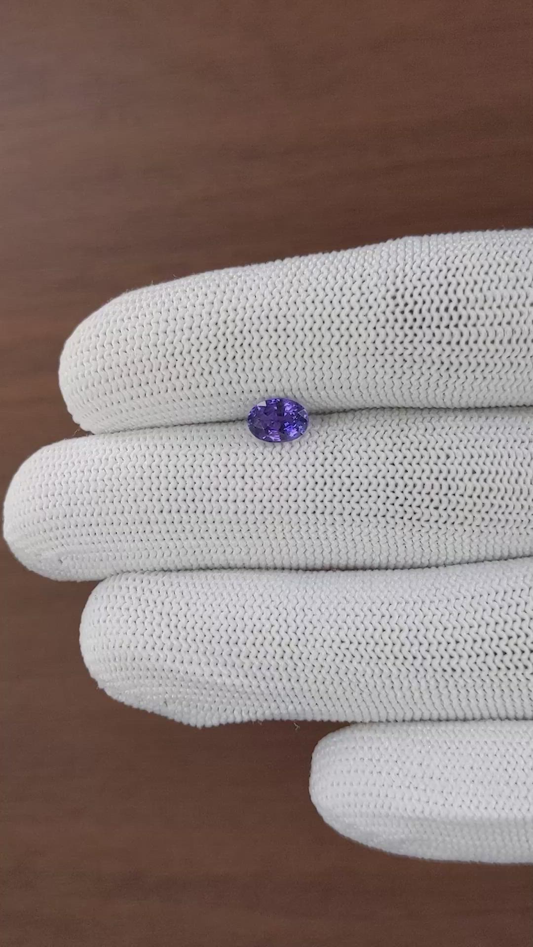 1.00 Ct. Purplish Blue Sapphire from Madagascar Size Video