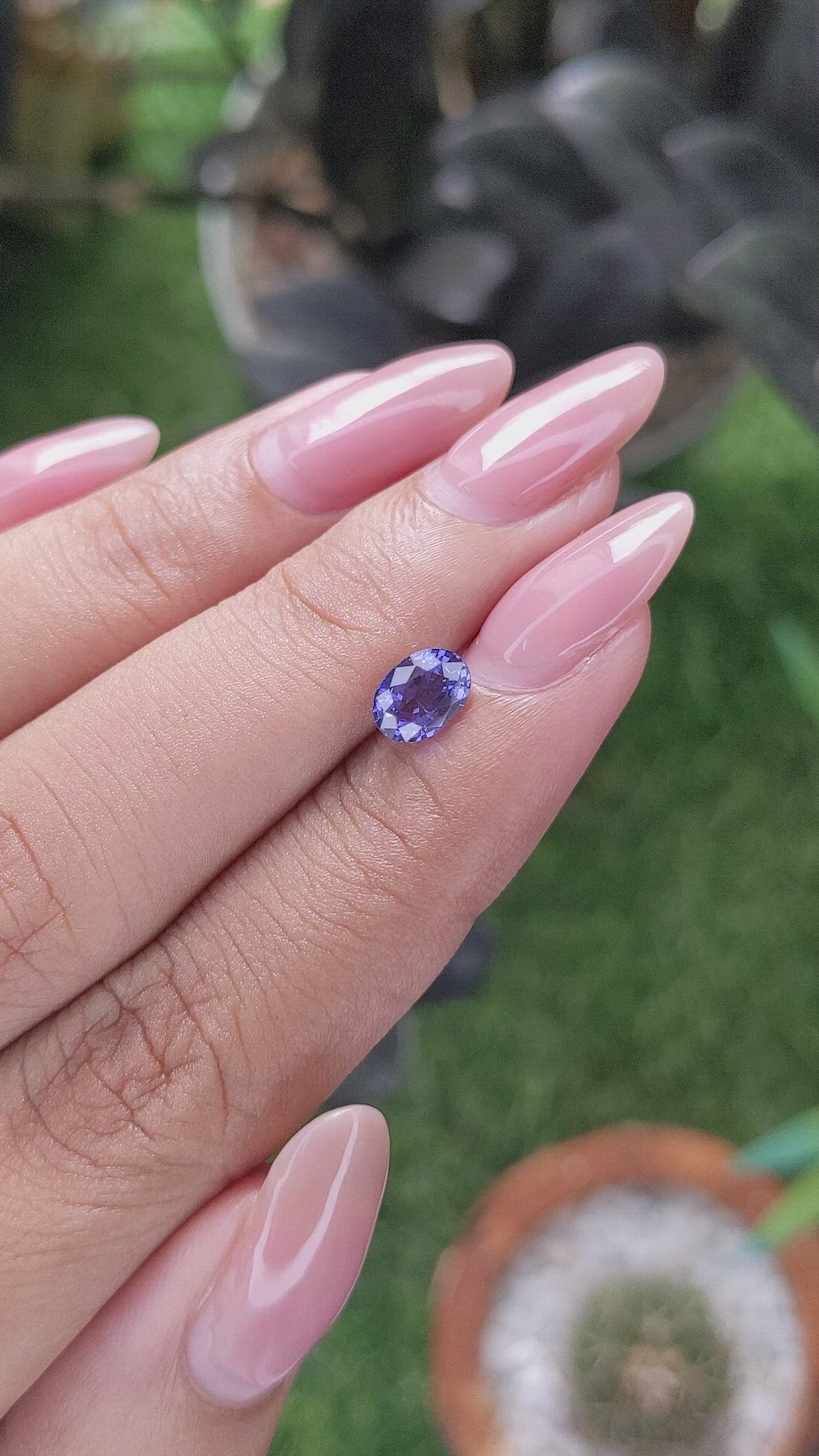 1.00 Ct. Purplish Blue Sapphire from Madagascar Size Video