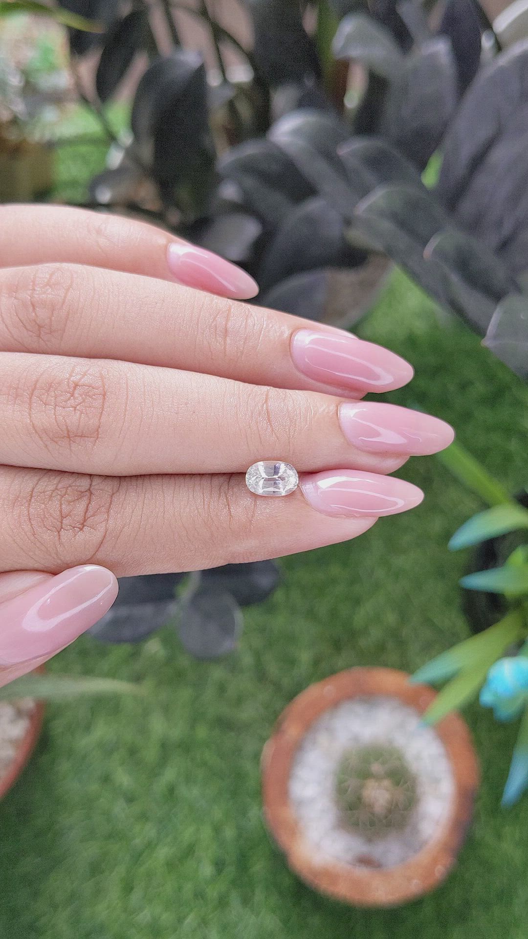 1.12 Ct. White Sapphire from Ceylon (Sri Lanka) Size Video