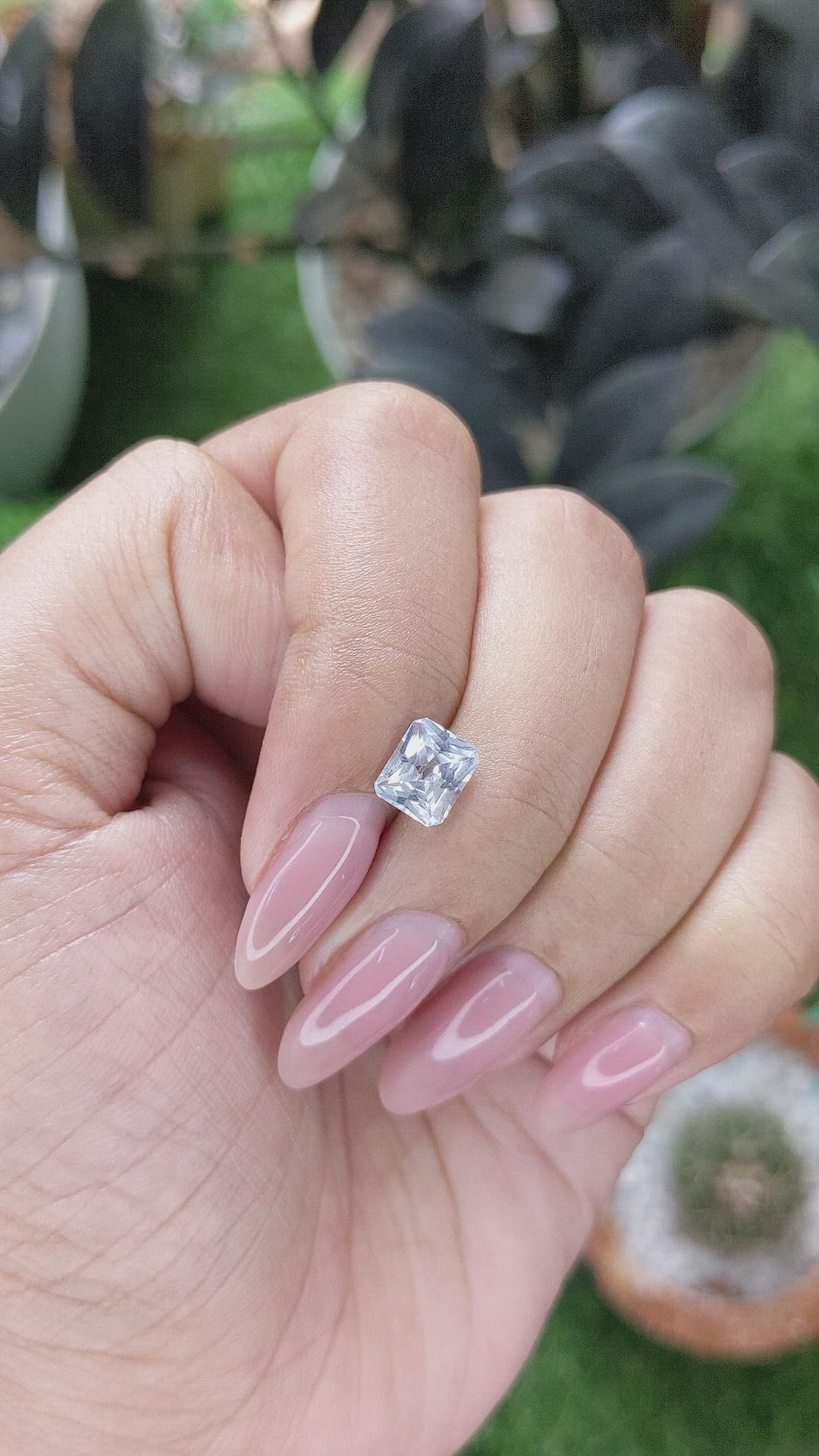 1.34 Ct. White Sapphire from Ceylon (Sri Lanka) Size Video