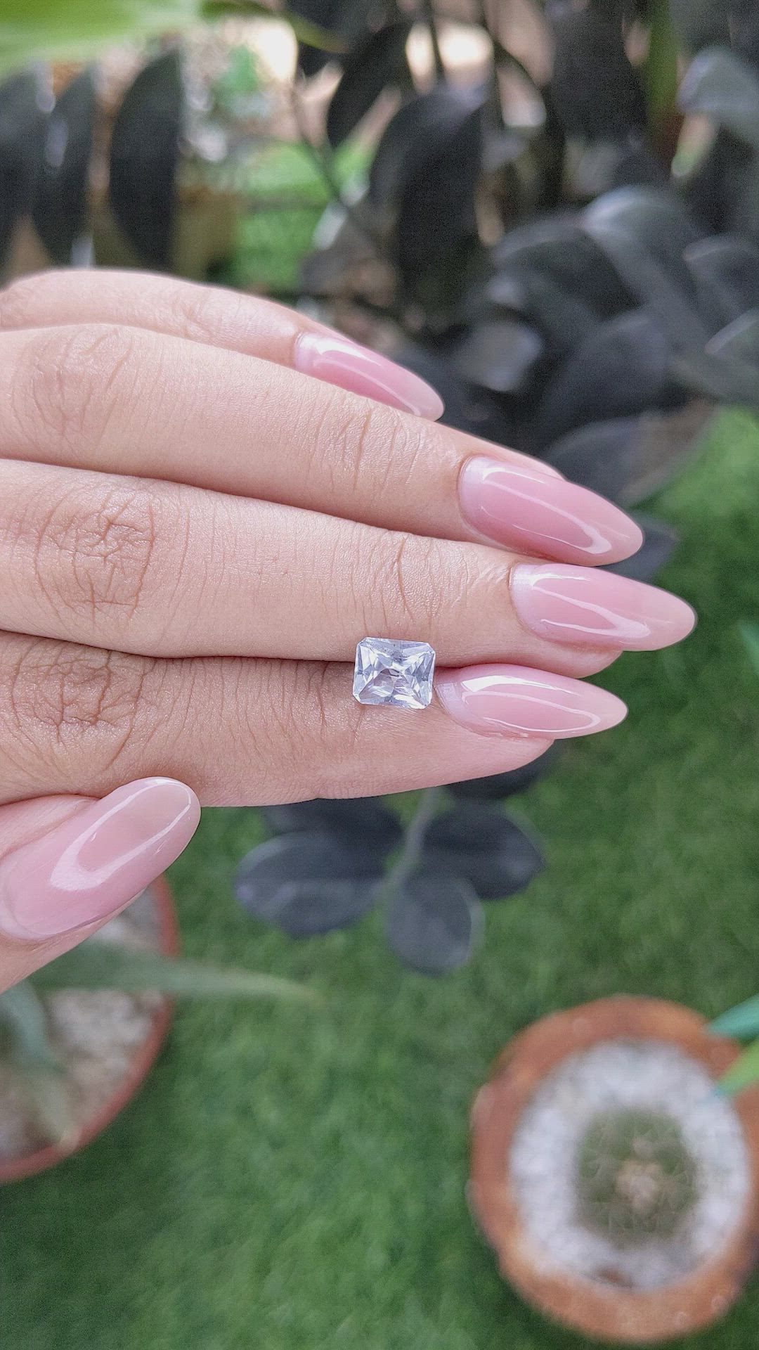 1.34 Ct. White Sapphire from Ceylon (Sri Lanka) Size Video
