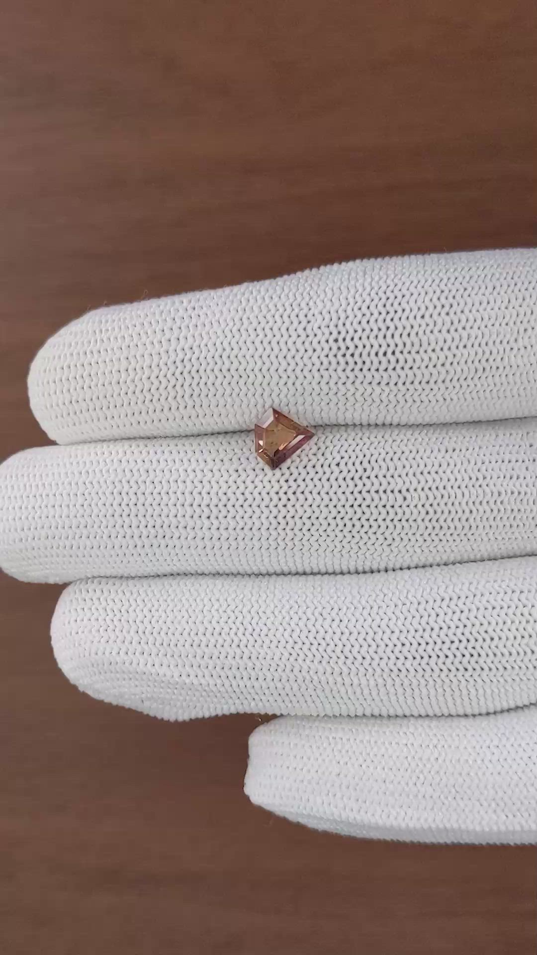 0.90 Ct. Orangish Brown Sapphire from Ceylon (Sri Lanka) Size Video