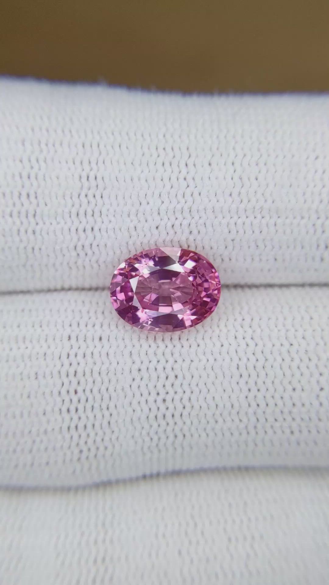 3.38 Ct. Purplish Pink Sapphire from Ceylon (Sri Lanka) Size Video