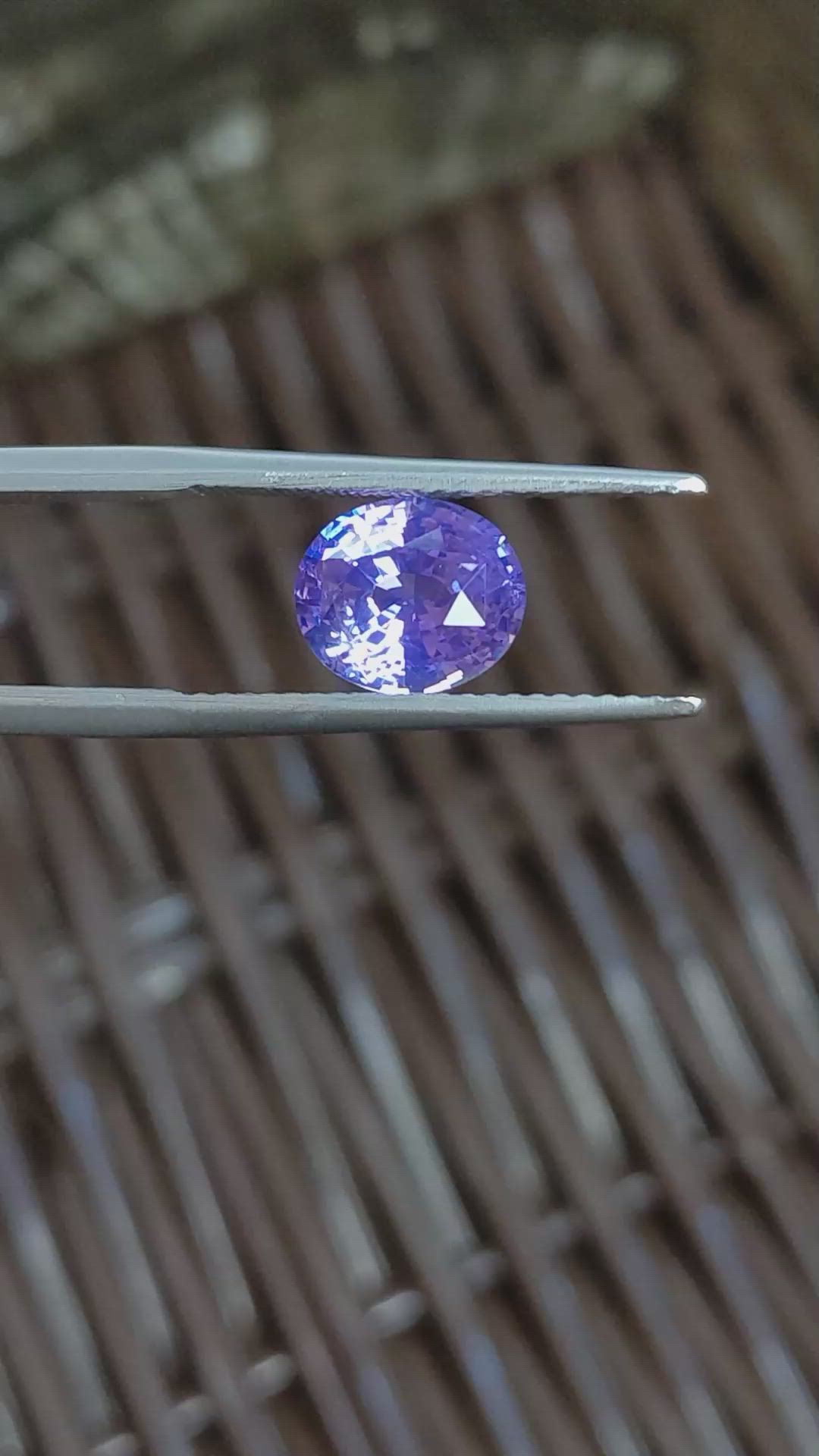 2.38 Ct. Pinkish Purple Sapphire from Ceylon (Sri Lanka) Size Video