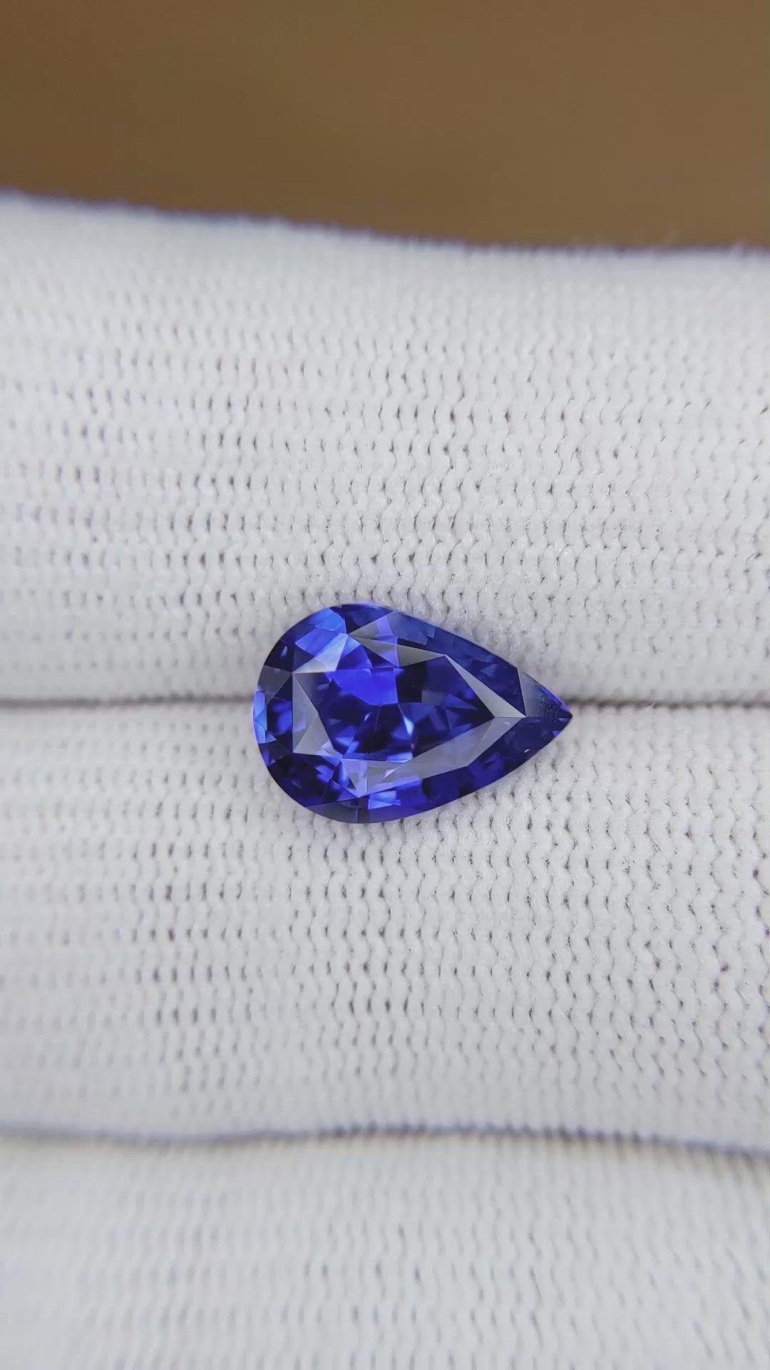 4.01 Ct. Blue Sapphire from Madagascar Size Video