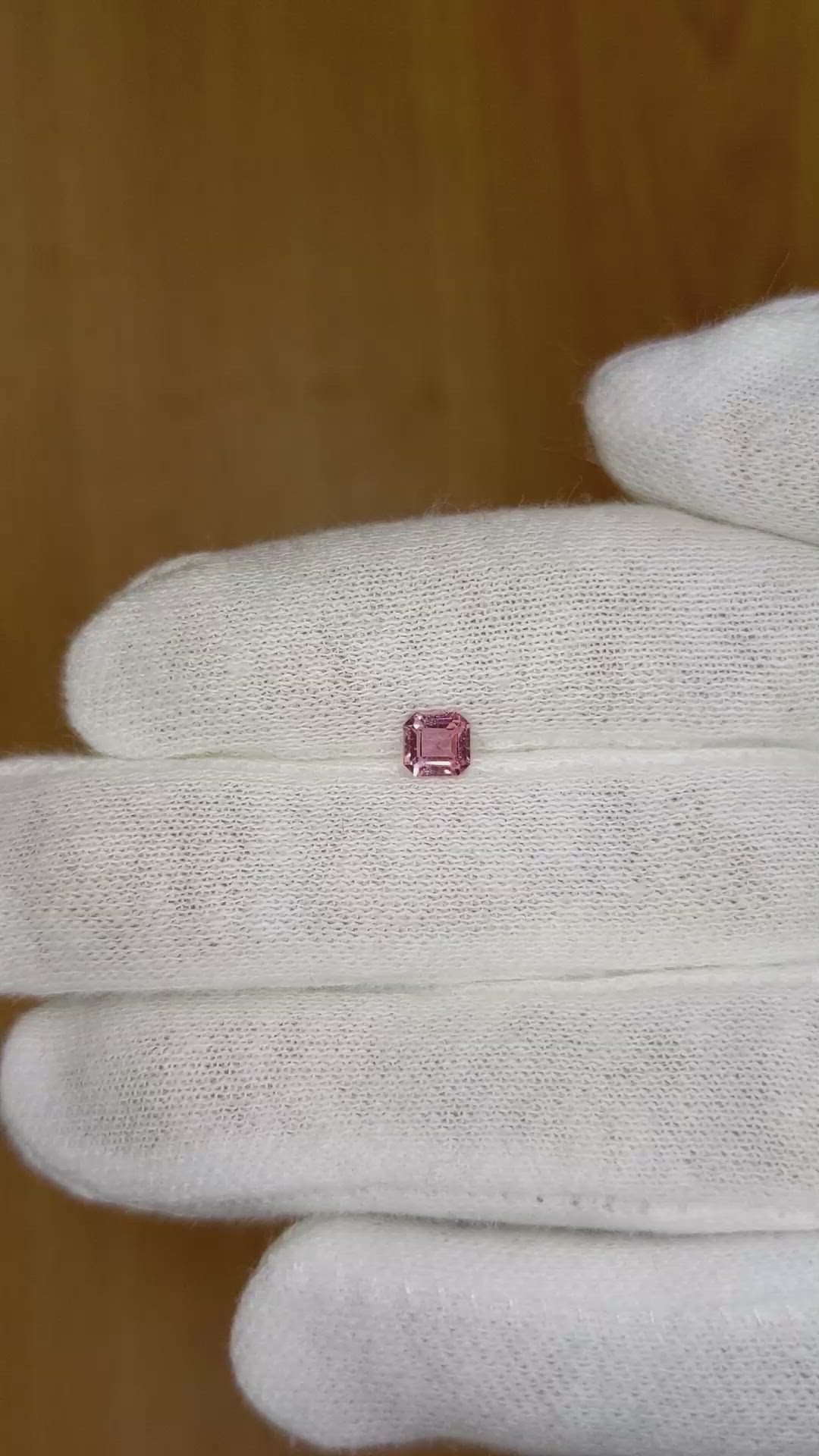 0.45 Ct. Reddish Pink Sapphire from Ceylon (Sri Lanka) Size Video