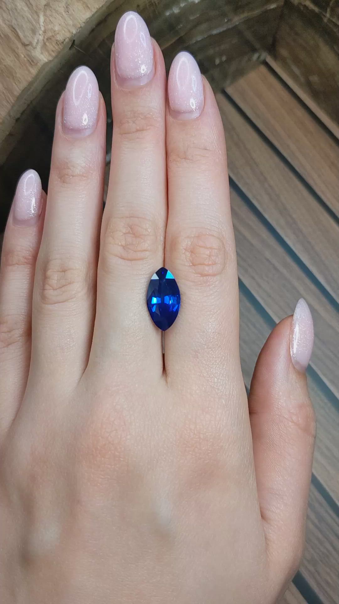 6.58 Ct. Blue Sapphire from Ceylon (Sri Lanka) Size Video