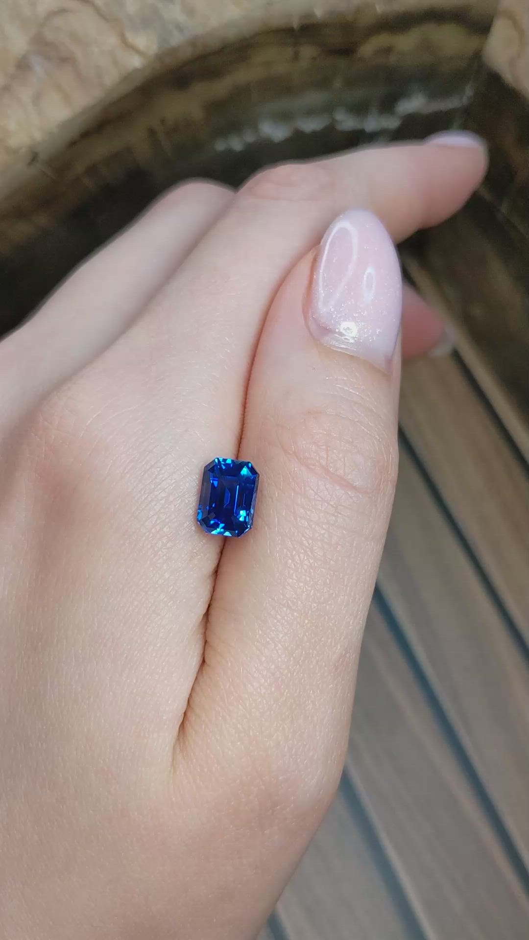 3.58 Ct. Blue Sapphire from Ceylon (Sri Lanka) Size Video